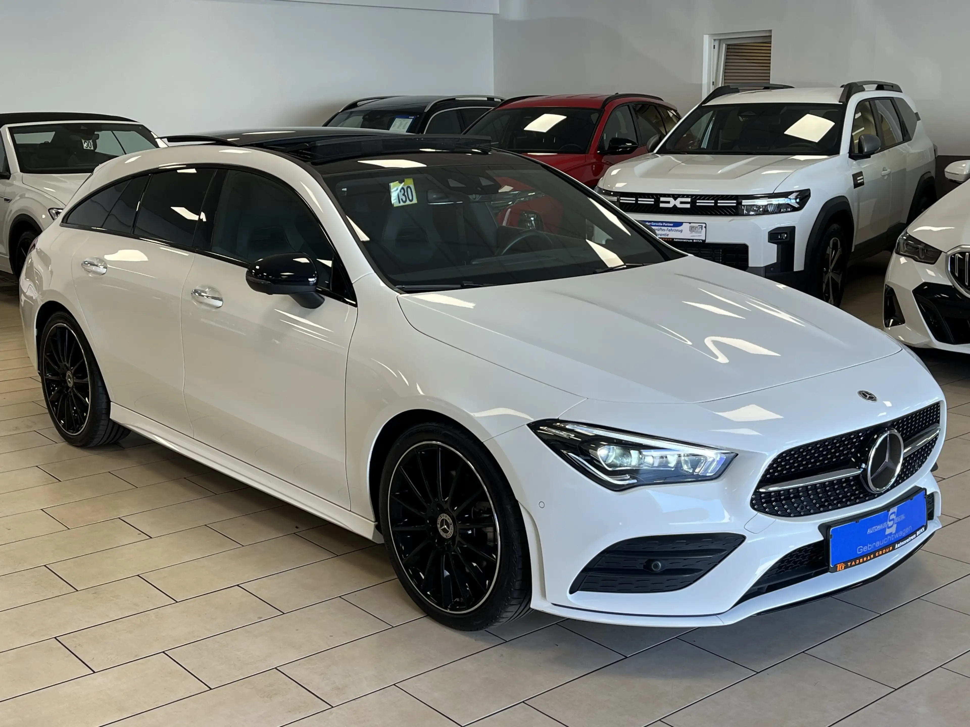 Mercedes-Benz CLA 220 Pano*AHK*HUD*360°Cam*ACC — photo 3