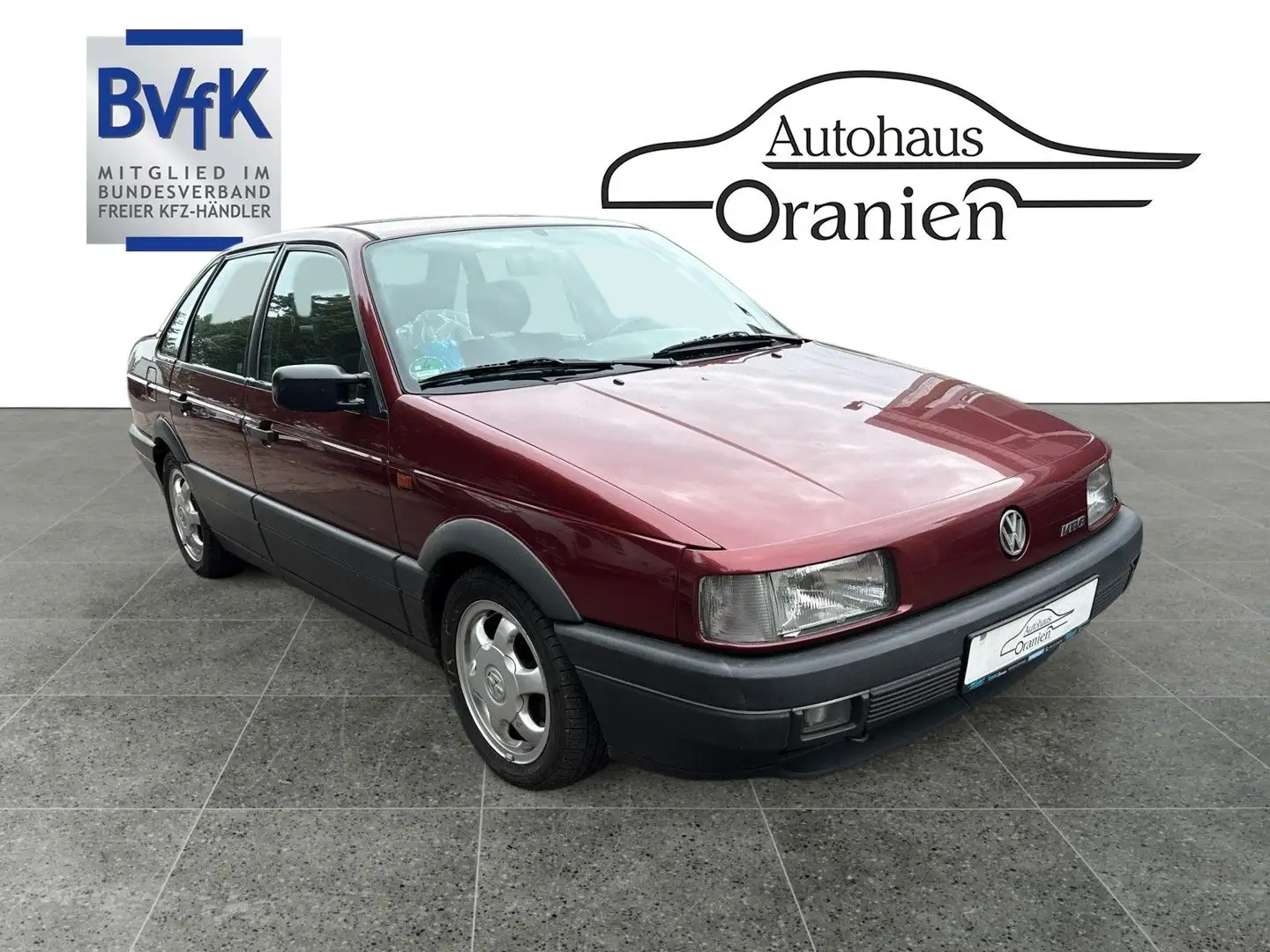 Volkswagen Passat GT 35I VR6 TÜV 5/2026 AUTOMATIK Rood - 1