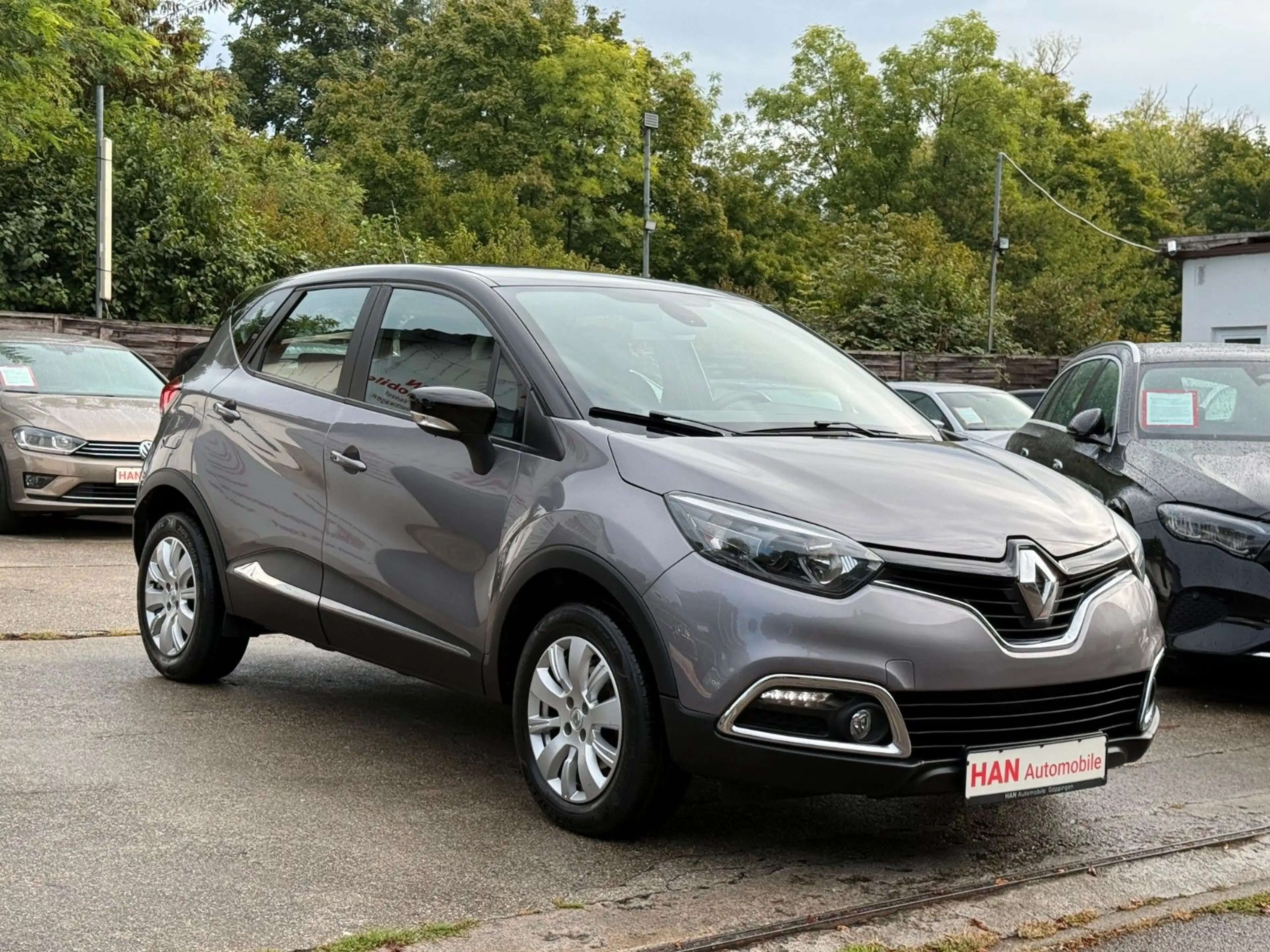 Renault Captur Experience/Automatik/Navi/Temp./PDC — photo 2