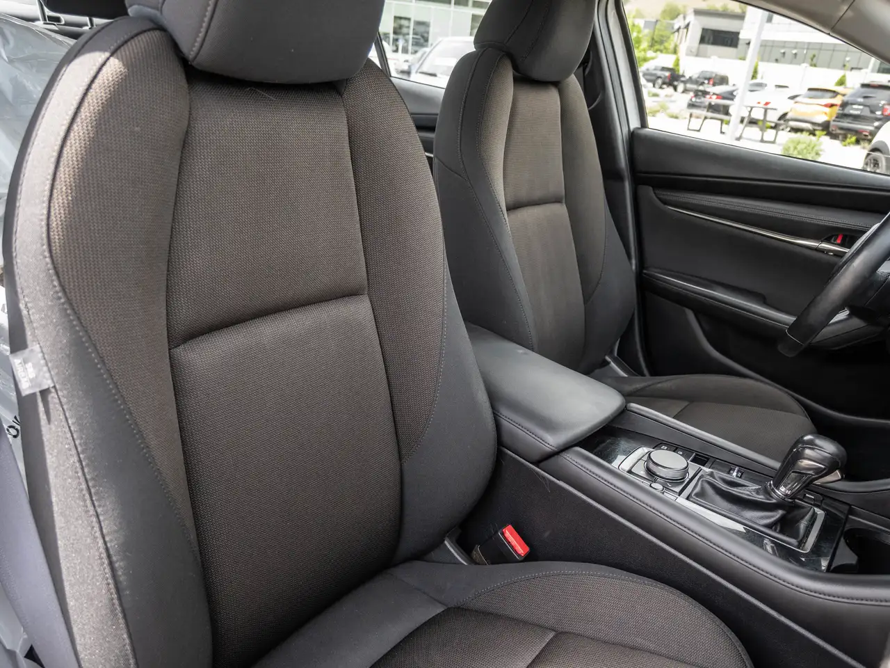 Mazda 3 снимка Mazda 3
