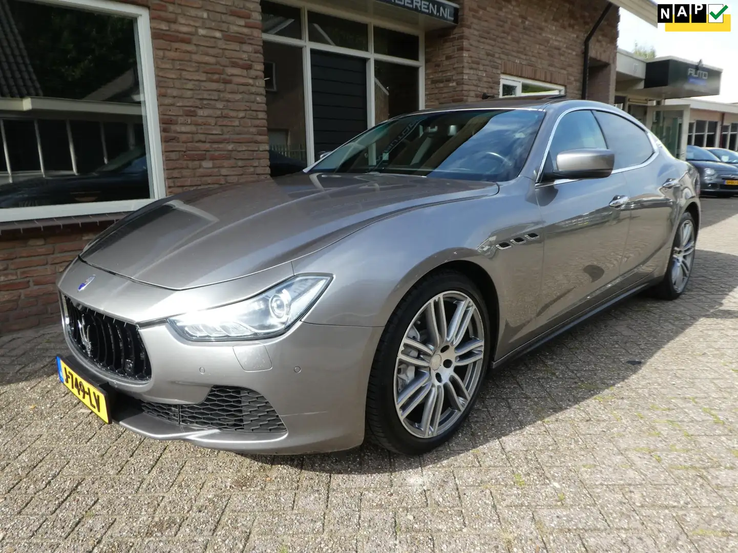 Maserati Ghibli 3.0 V6 D Grey - 1