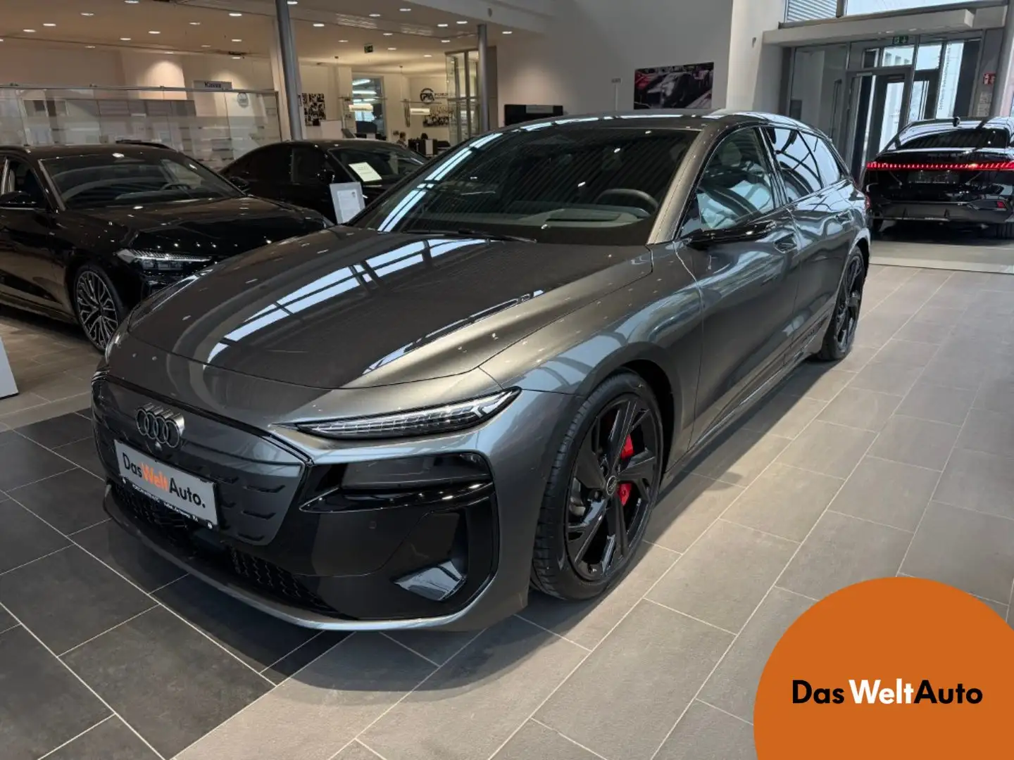 Audi S6 e-tron Grau - 1