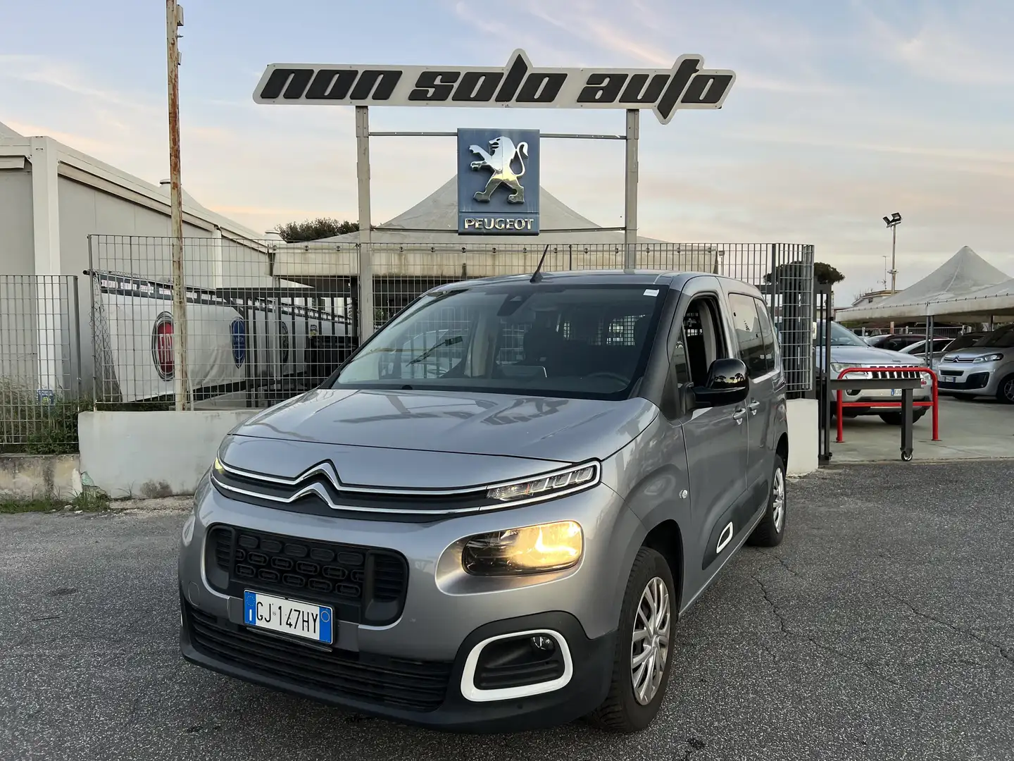 Citroen Berlingo 1.5 bluehdi N1 AUTOCARRO 5 POSTI Grijs - 1