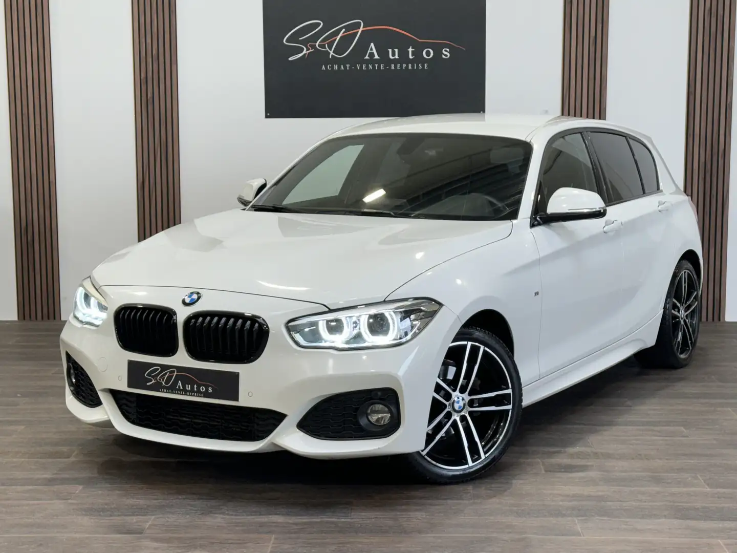 BMW 116 dAs * BOITE AUTOMATIQUE * PACK M * CAR-PLAY * Blanc - 1