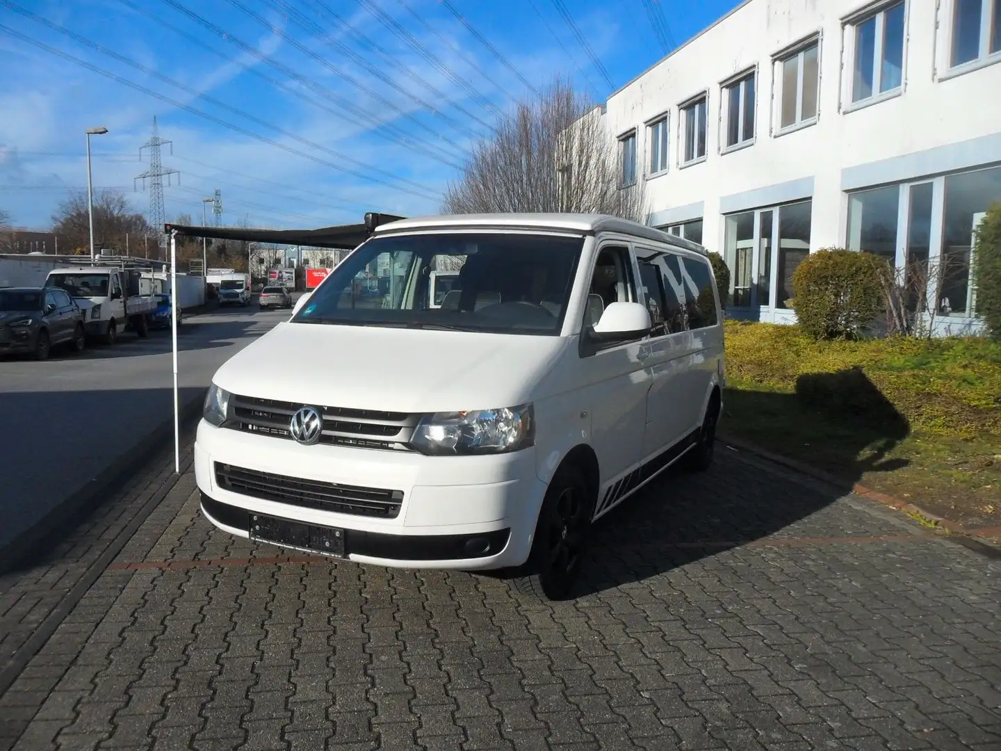 Volkswagen T5 Wohnmobil Camper*Klima*Navi*Leder*Aufstelldach Blanco - 2