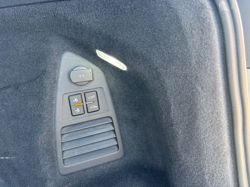 Volkswagen Touareg R-Line Dynaudio Suzuka AHK dig. Cockpit — photo 33