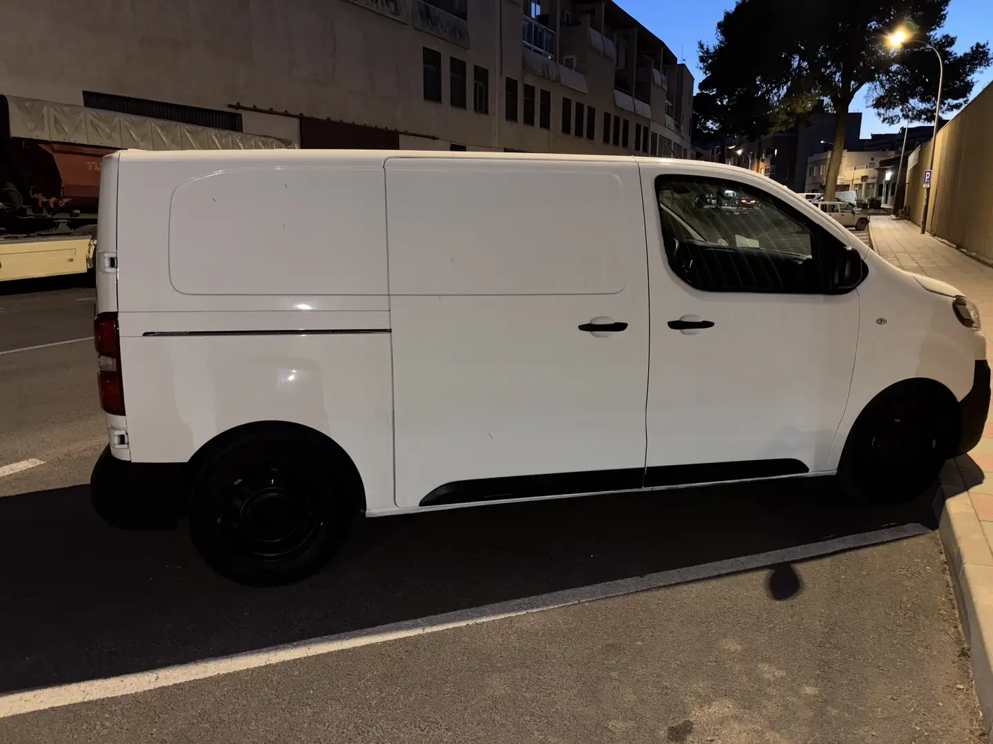 Citroen Jumpy Fg. BlueHDI Talla M S&S Control 100 - 1