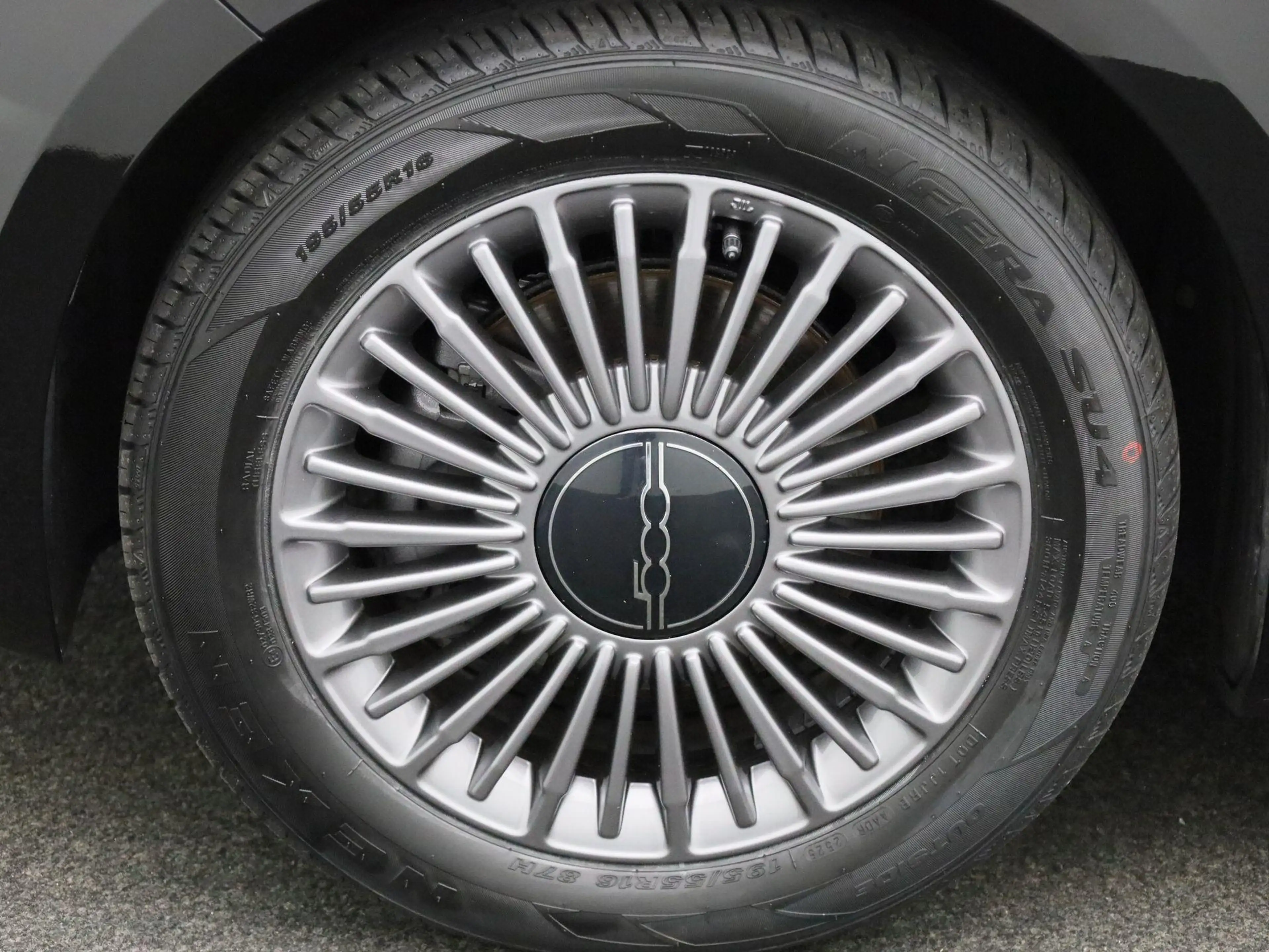 Fiat 500 RED 42 kWh — photo 13