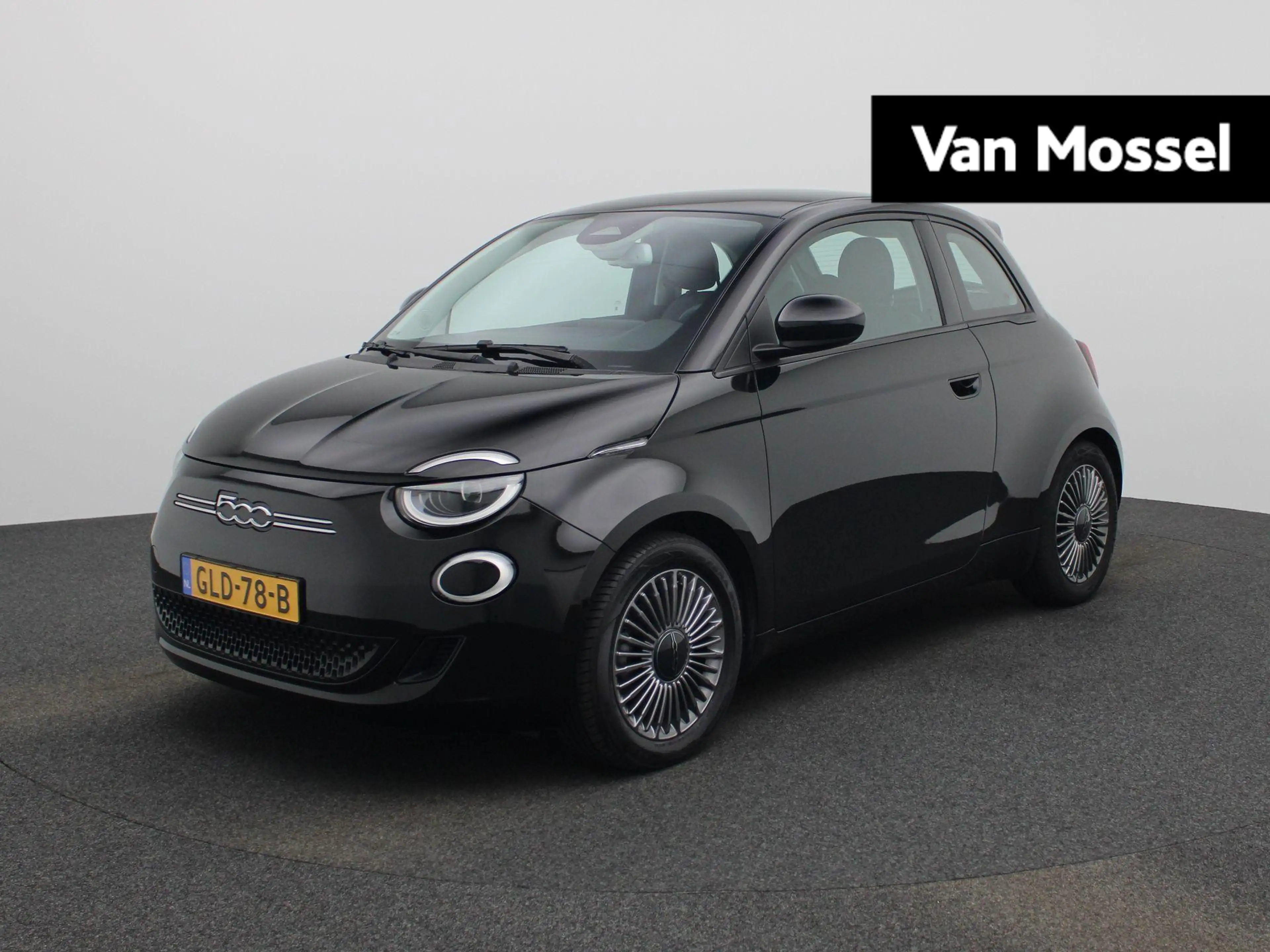 Fiat 500 RED 42 kWh