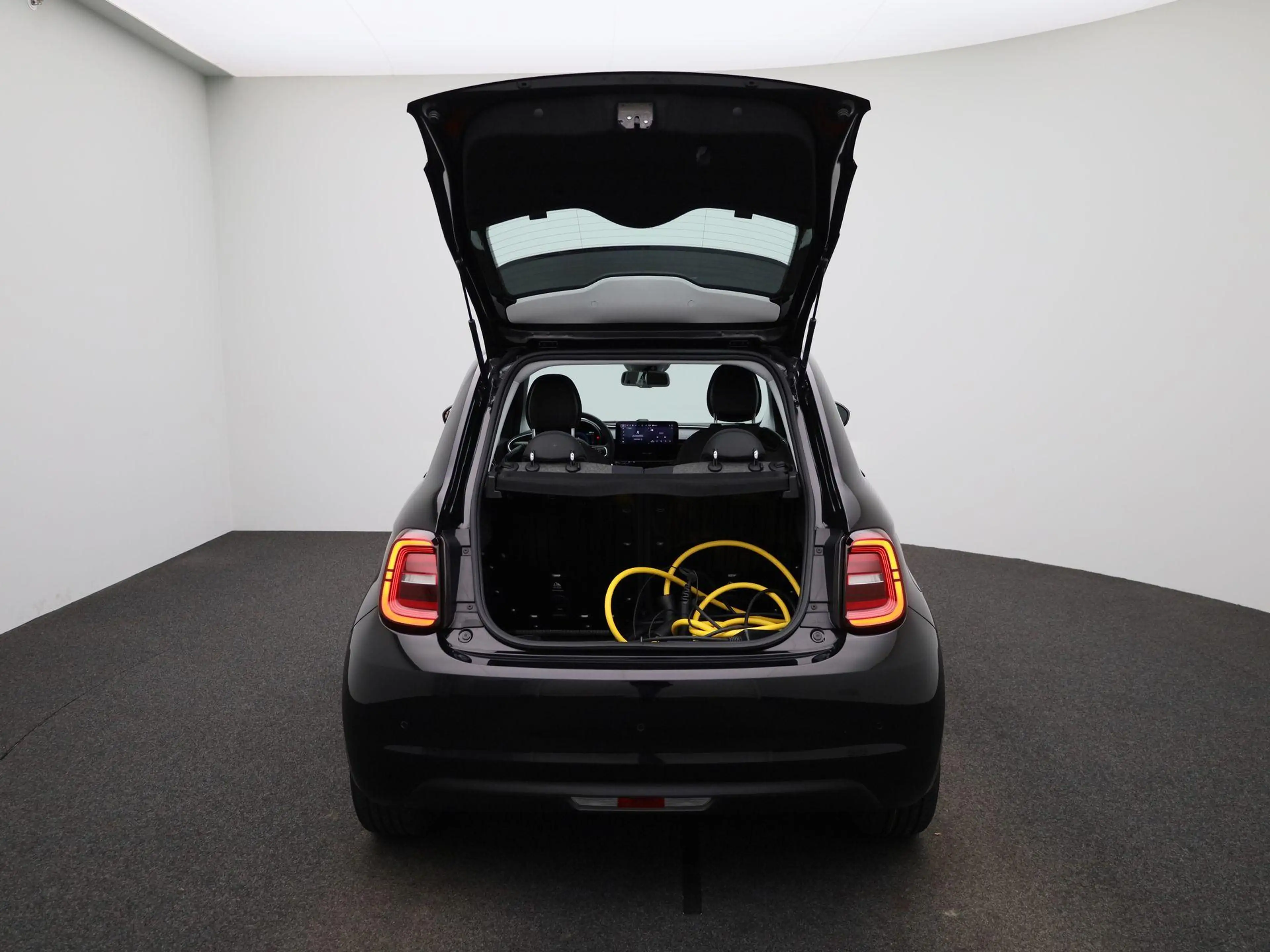 Fiat 500 RED 42 kWh — photo 11