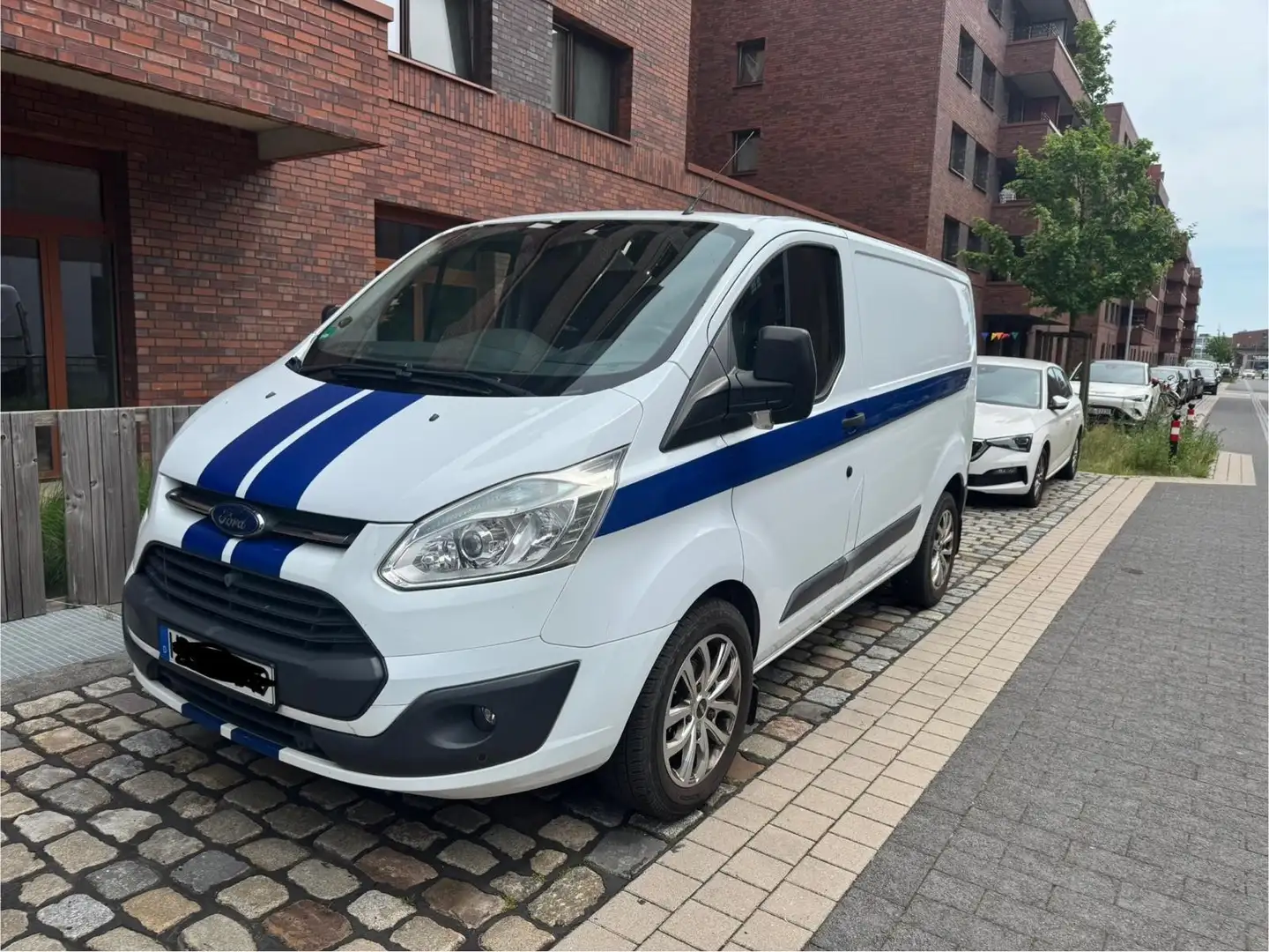 Ford Transit Custom 290 L1 Trend Weiß - 1
