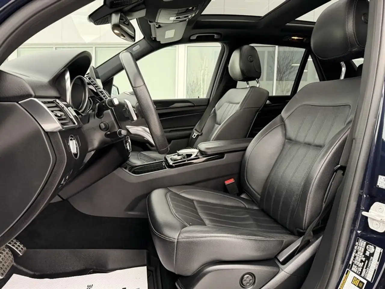 Mercedes-Benz GLE снимка Mercedes-Benz GLE