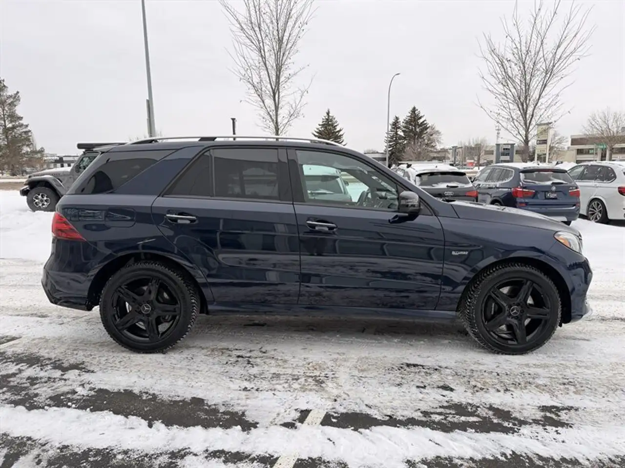 Mercedes-Benz GLE снимка Mercedes-Benz GLE