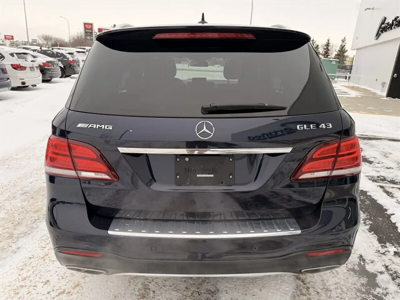 Mercedes-Benz GLE снимка Mercedes-Benz GLE