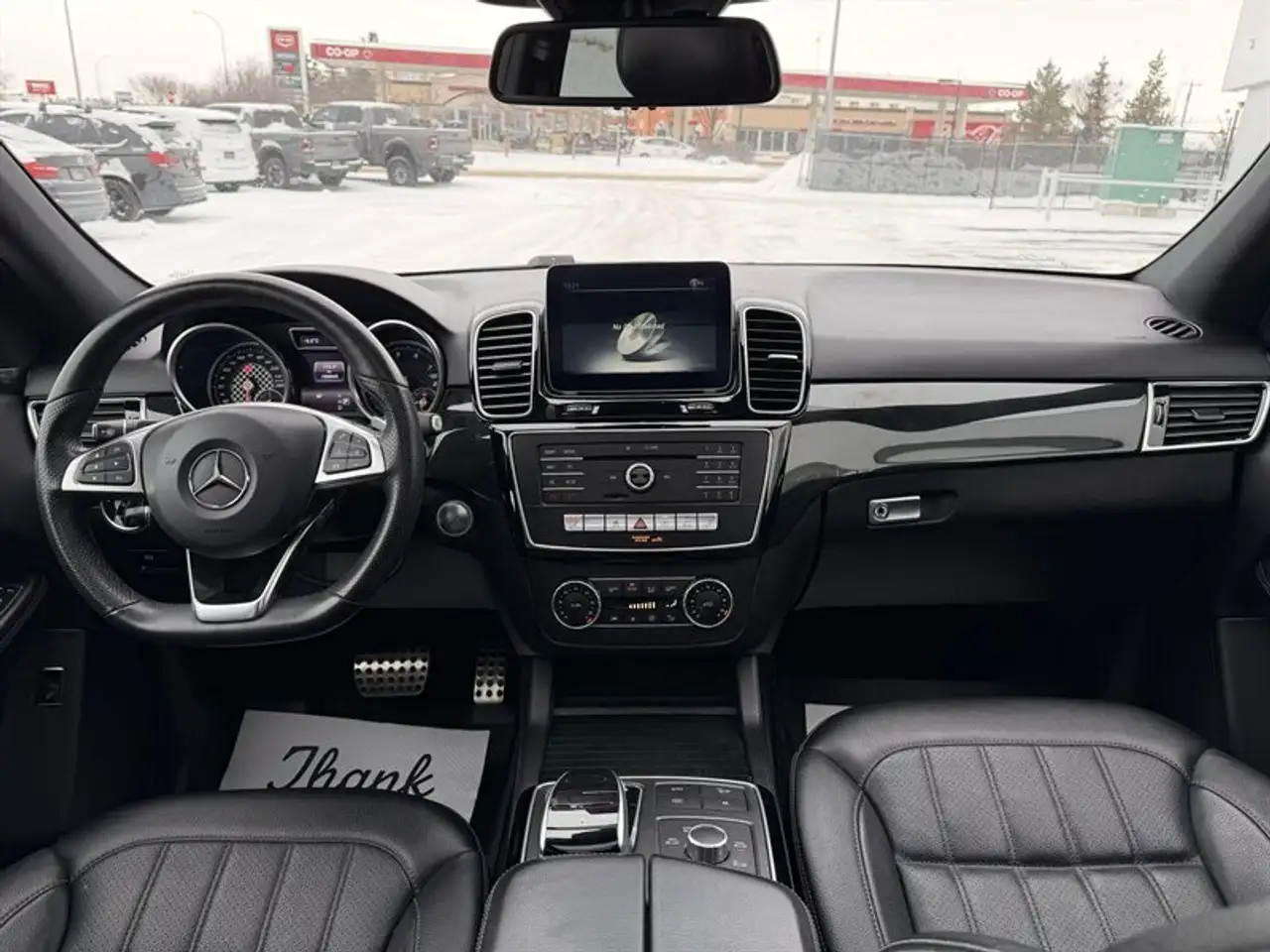 Mercedes-Benz GLE снимка Mercedes-Benz GLE