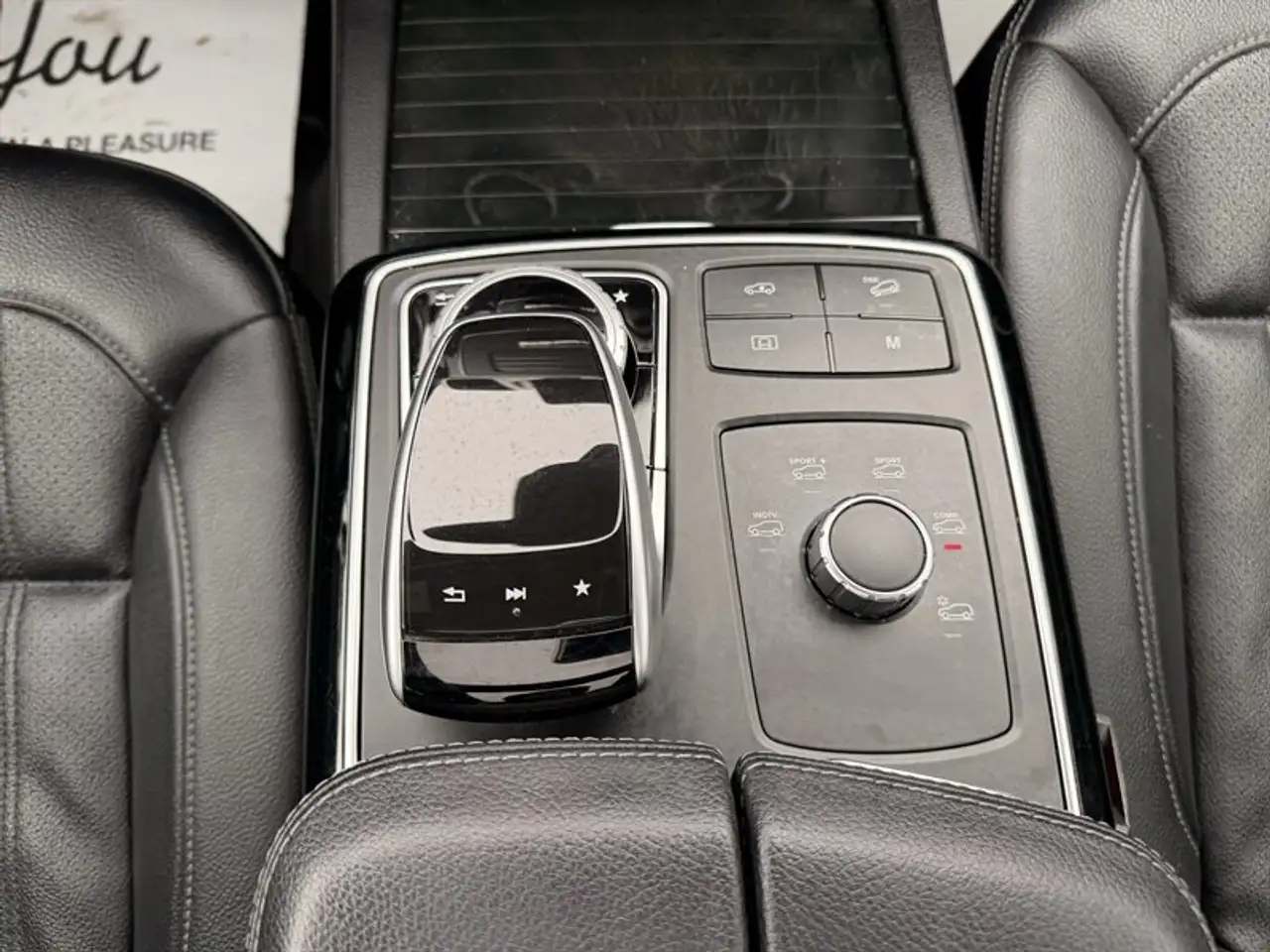 Mercedes-Benz GLE снимка Mercedes-Benz GLE