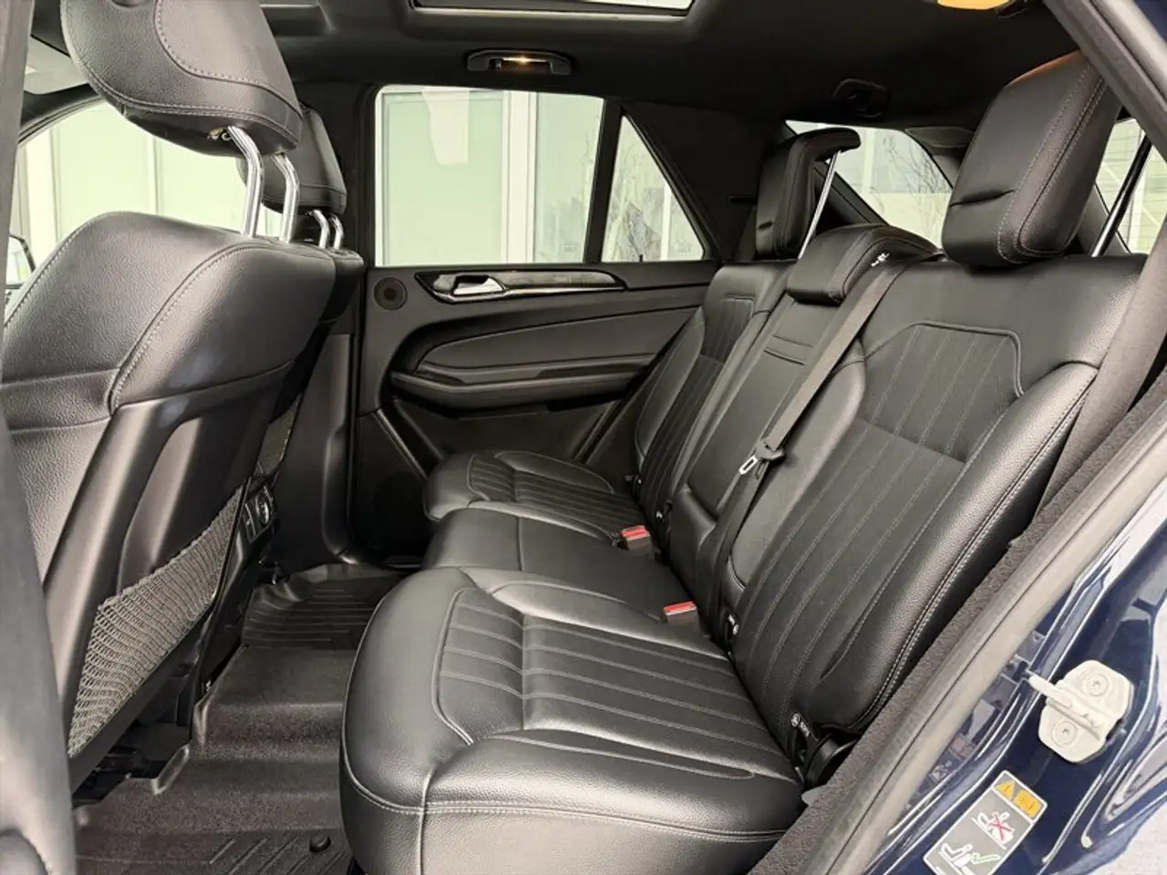 Mercedes-Benz GLE снимка Mercedes-Benz GLE