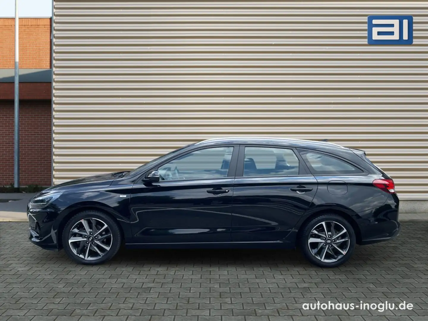 Hyundai i30 1.0 TGDI*7-DCT*LED*Navi*RKam*Lenk Shz*FCA Noir - 2