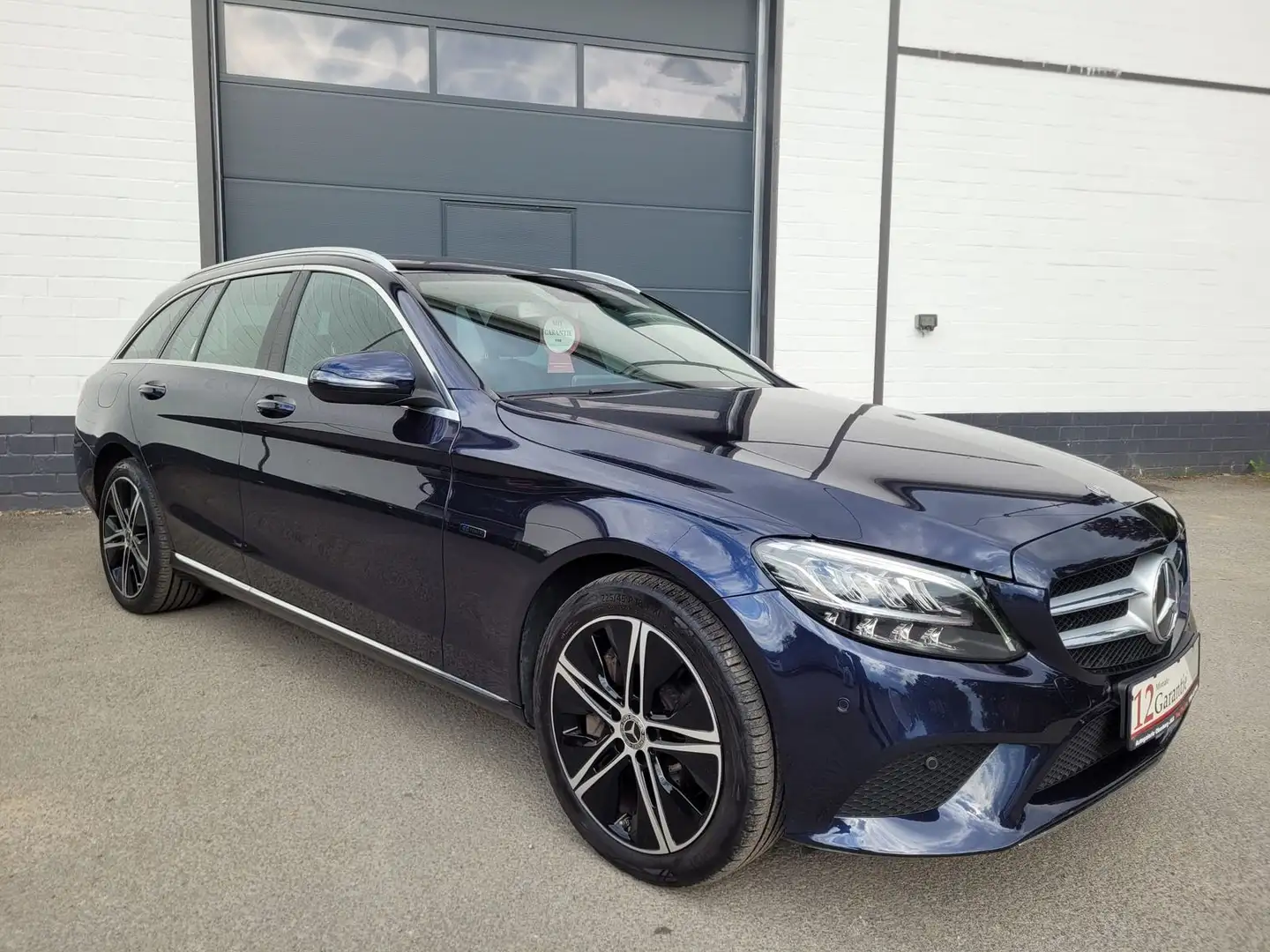 Mercedes-Benz C 300 de Avantgarde LED Navi SHZ AHK el.Sitze18" Blau - 1