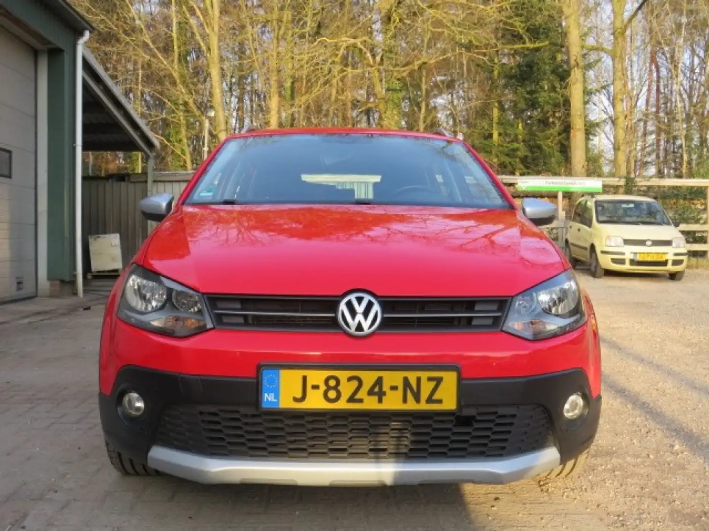 Volkswagen Polo Cross 1.2 TSI HIGHLINE Rojo - 2
