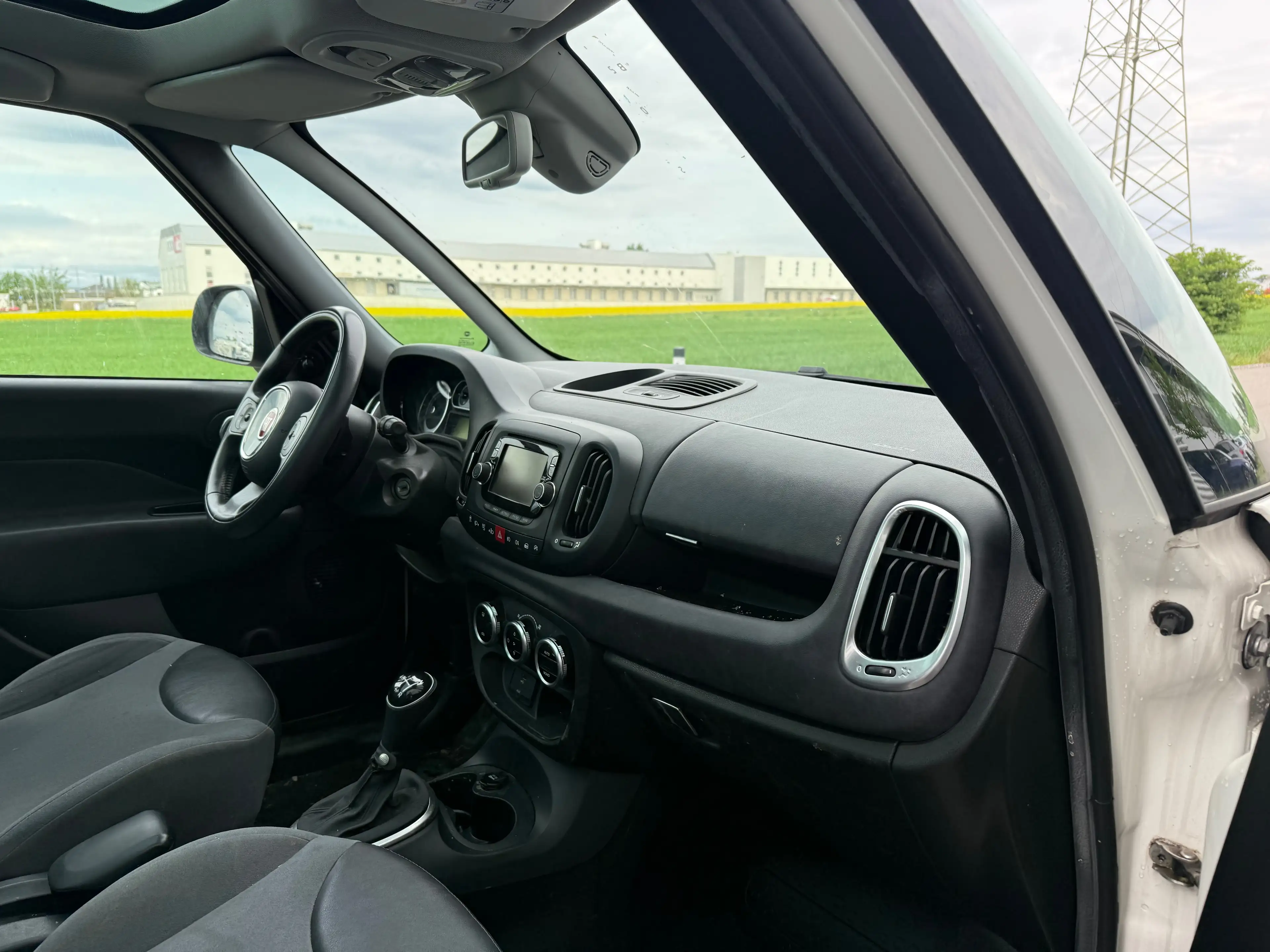 Fiat 500L Lounge Aut. ID:132 — photo 8