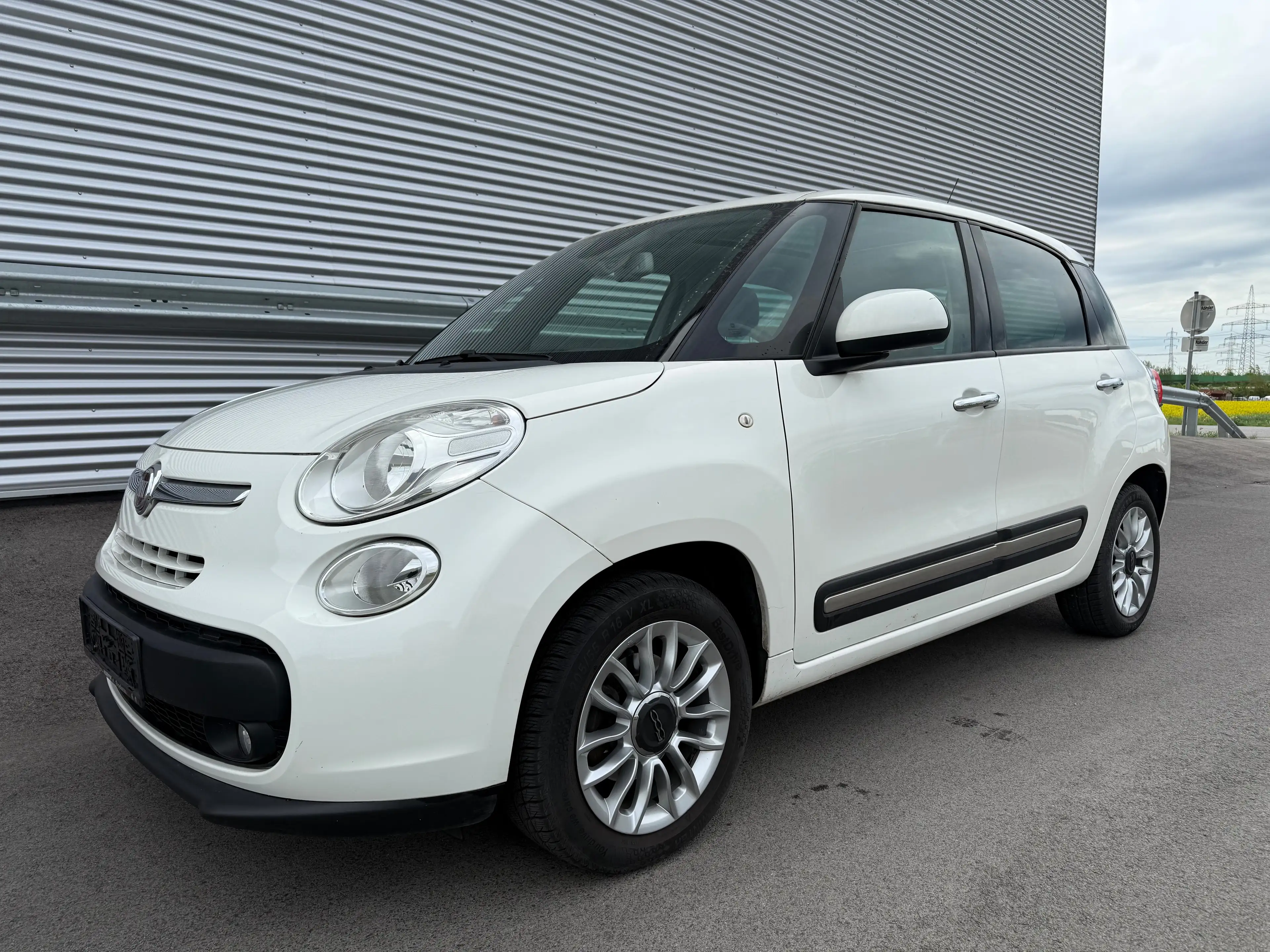 Fiat 500L Lounge Aut. ID:132 — photo 2