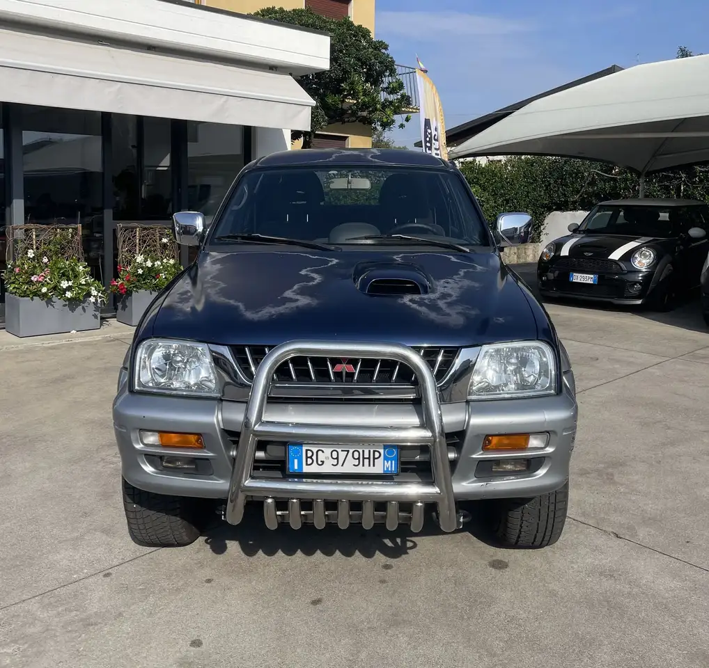 Mitsubishi L200 Hard top 2.500 TDI 4WD, foto 8