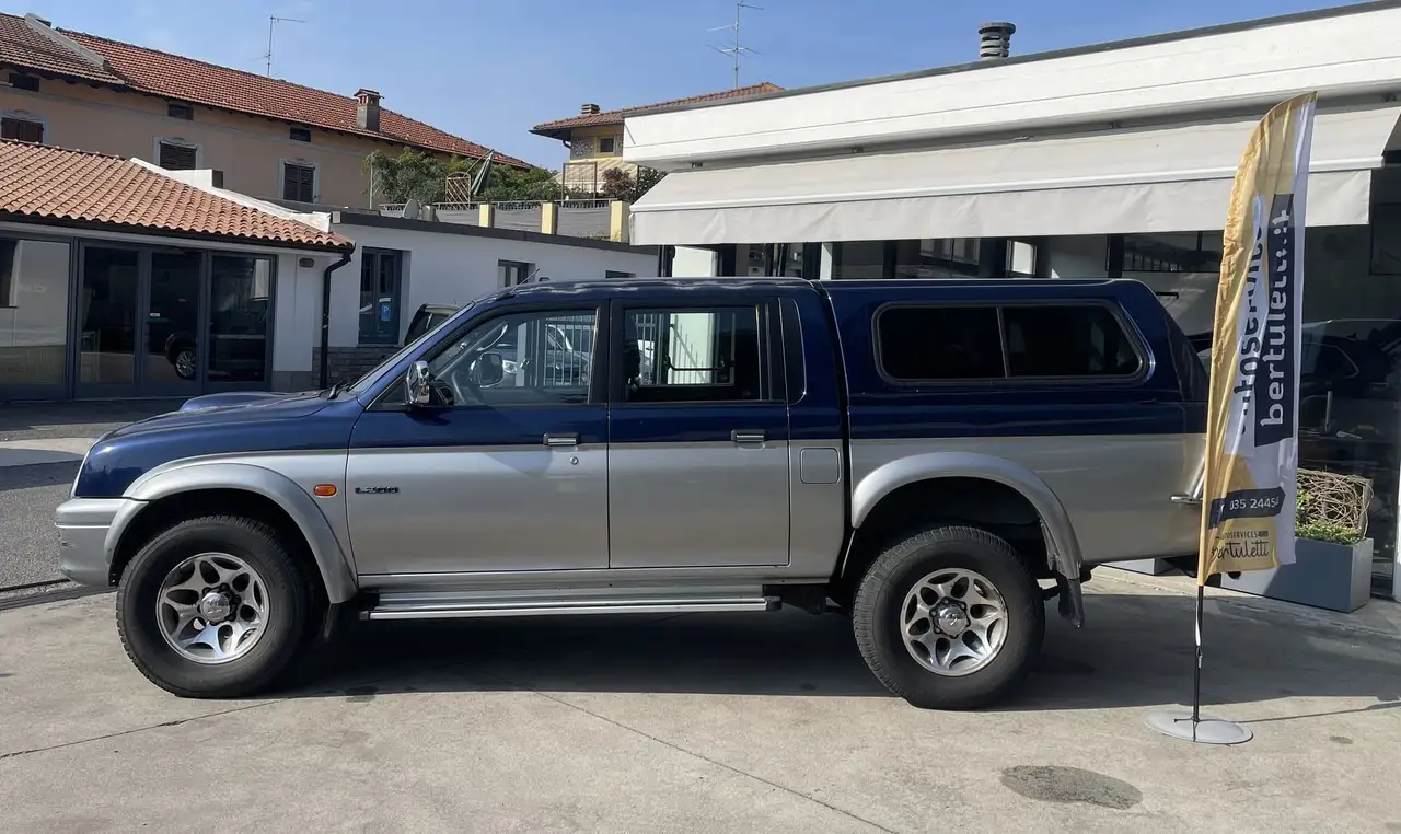 Mitsubishi L200 Hard top 2.500 TDI 4WD, foto 9