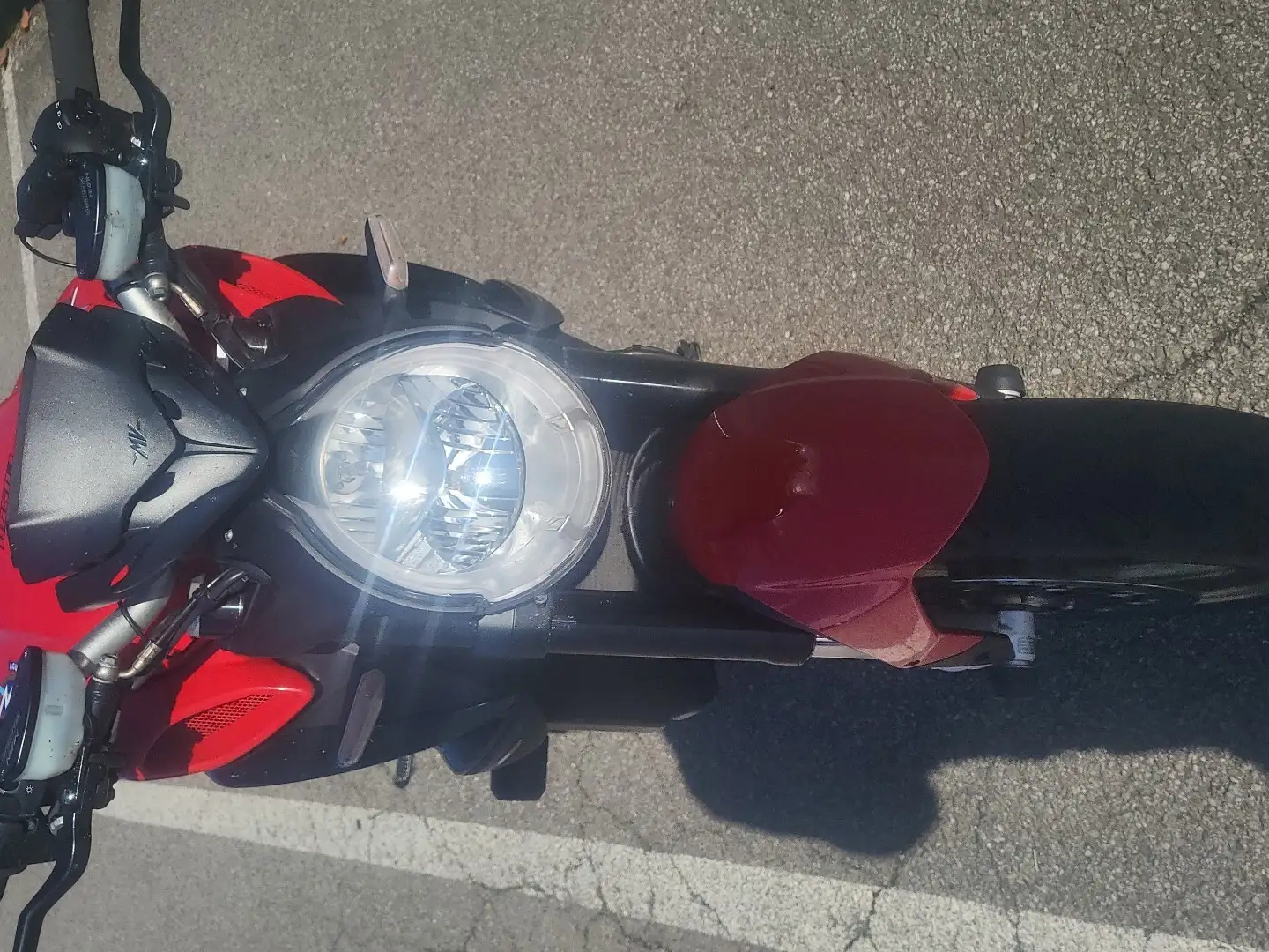 MV Agusta Brutale 800 rosso 35kw Rood - 2