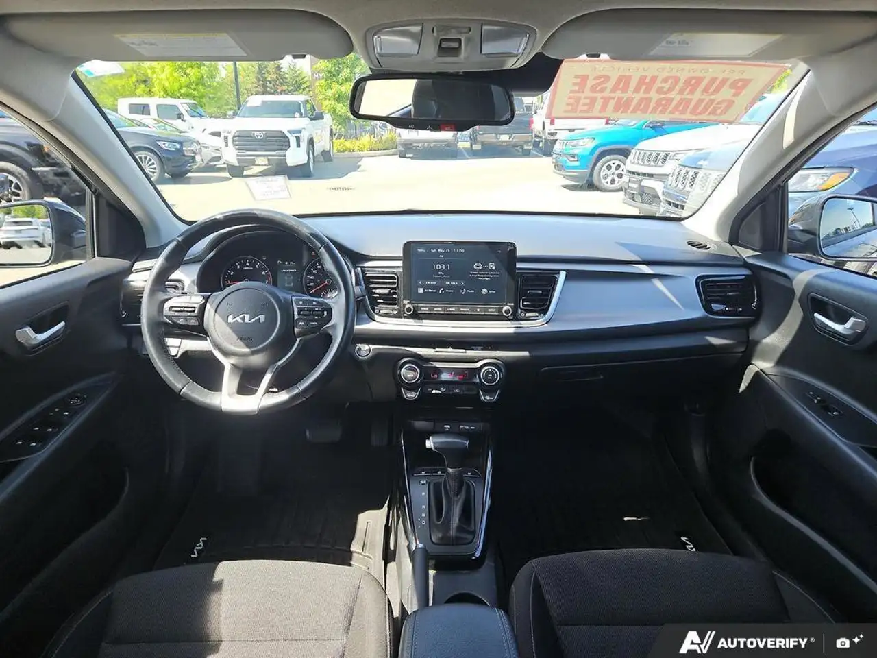 Kia Rio снимка Kia Rio