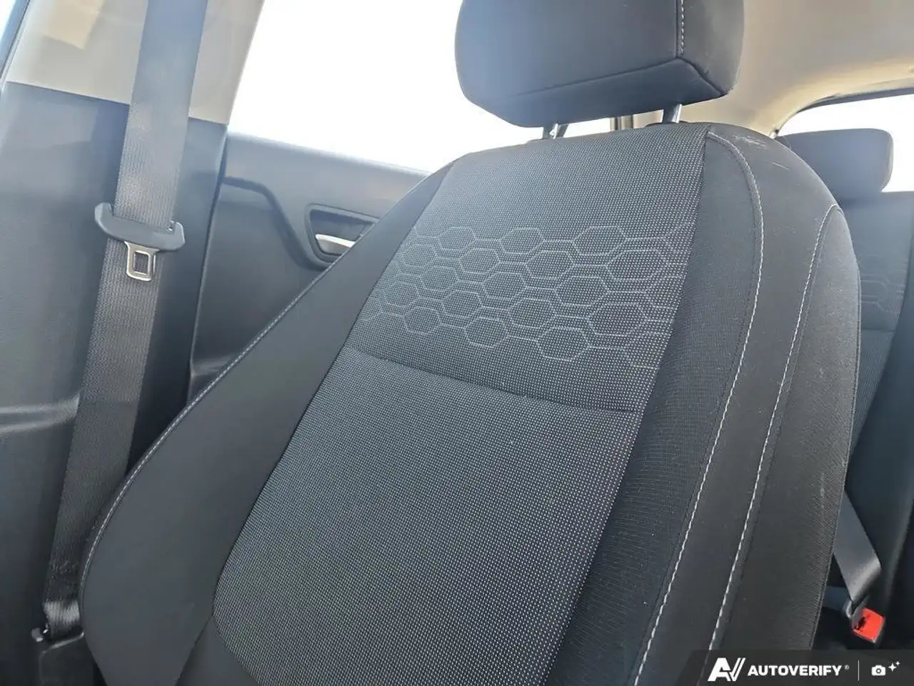 Kia Rio снимка Kia Rio