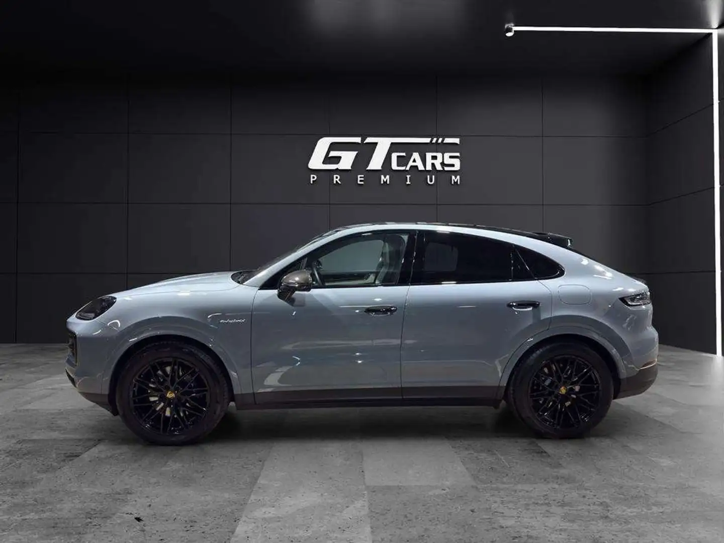 Porsche Cayenne Coupé E-Hybrid Grigio - 2