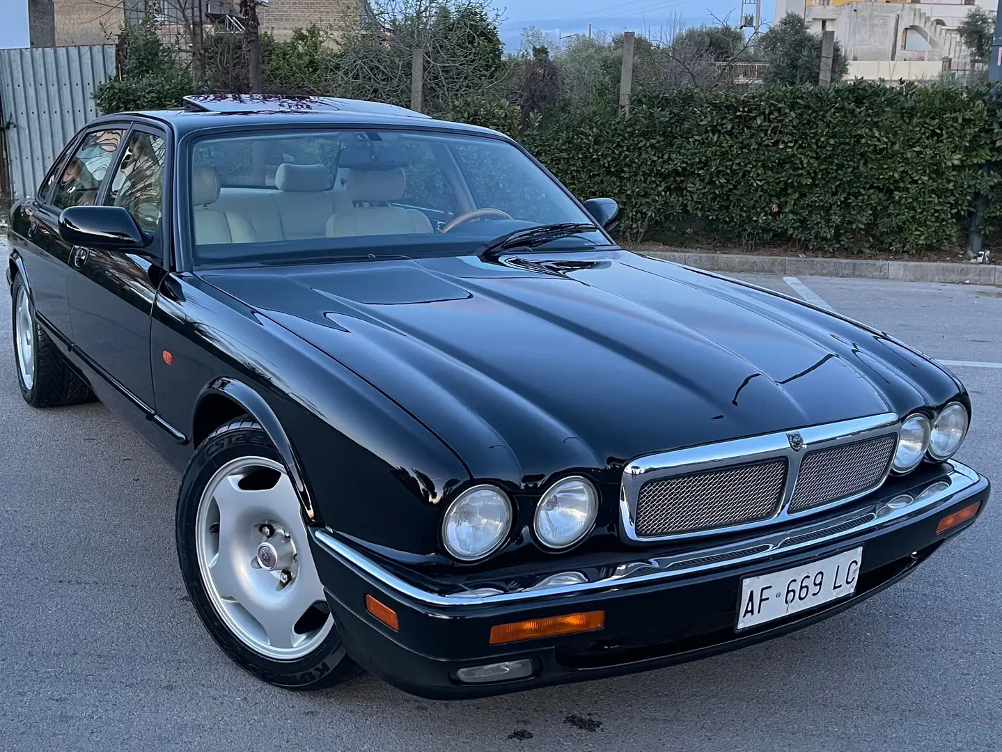 Jaguar XJR XJR 4.0 cat. Negro - 1