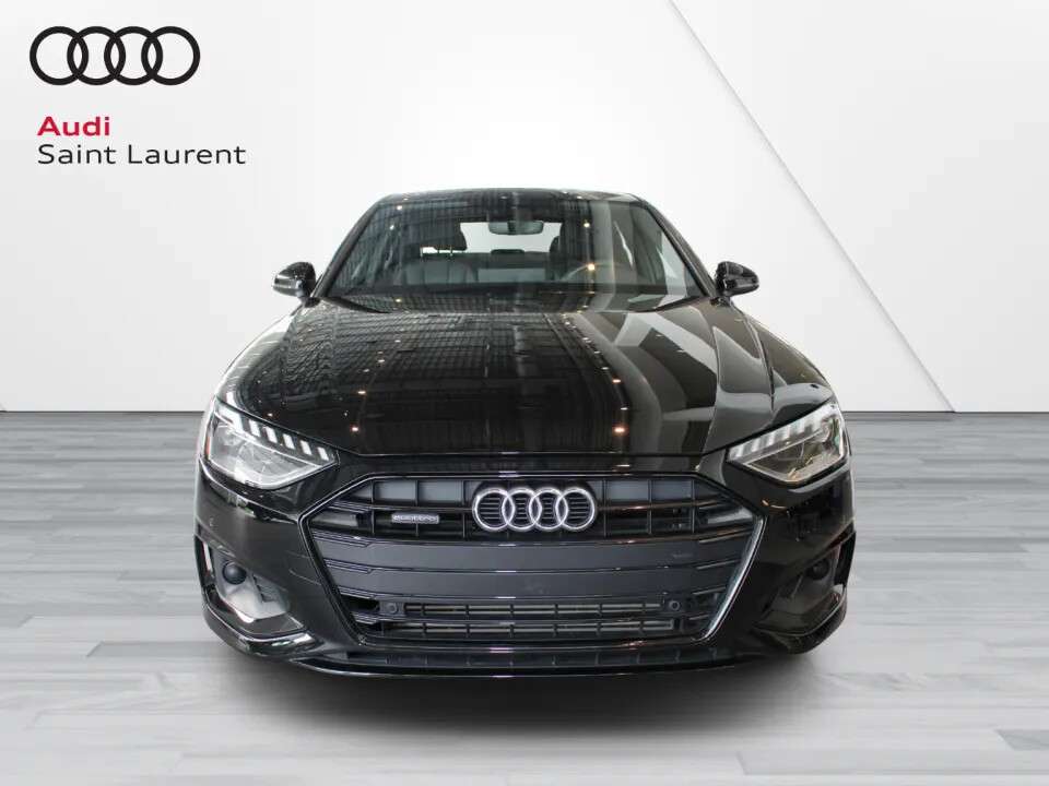 2025 Audi A4 Komfort Quattro CarPlay — снимка 1