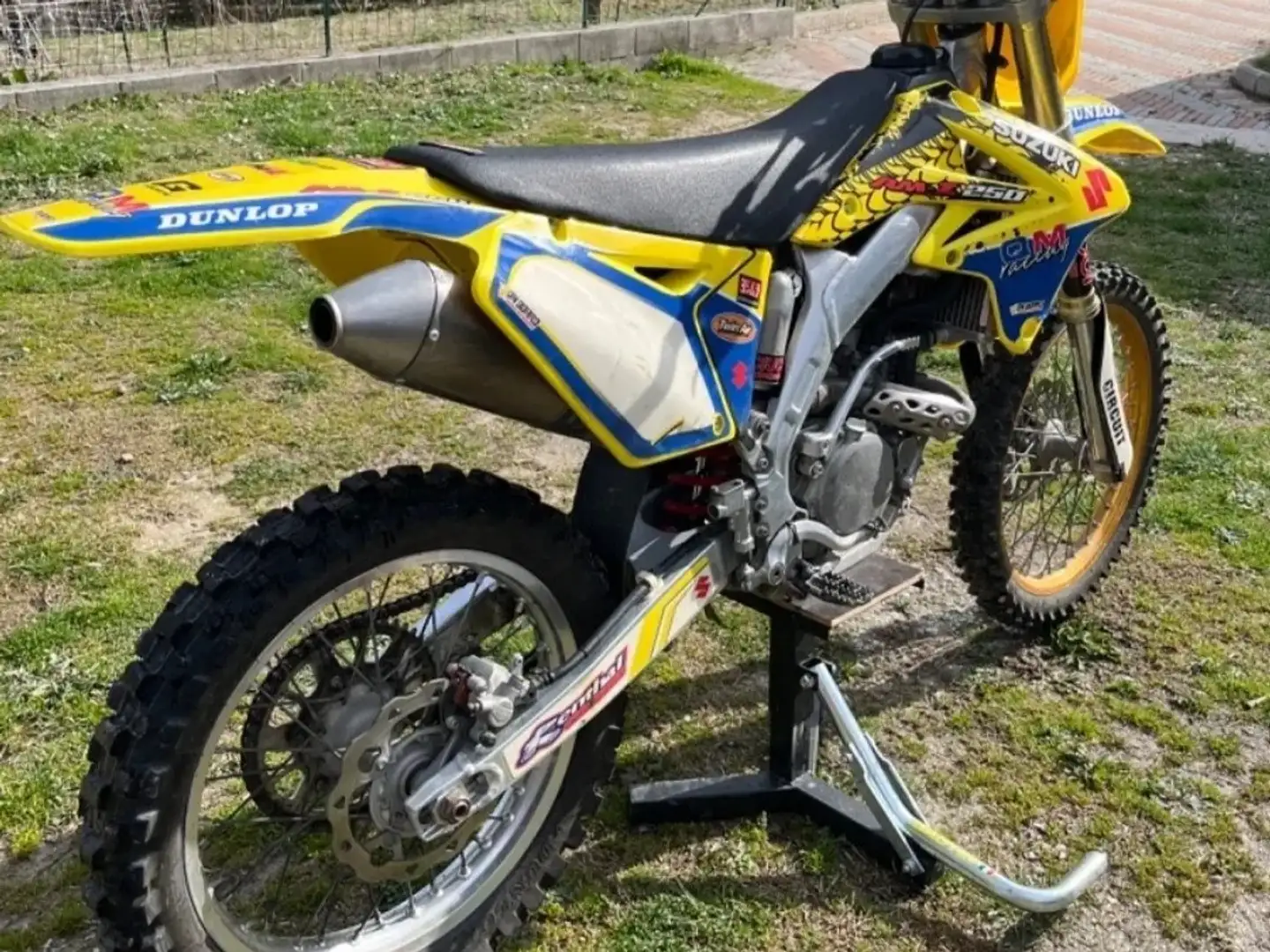 Suzuki RMZ 250 Жовтий - 2