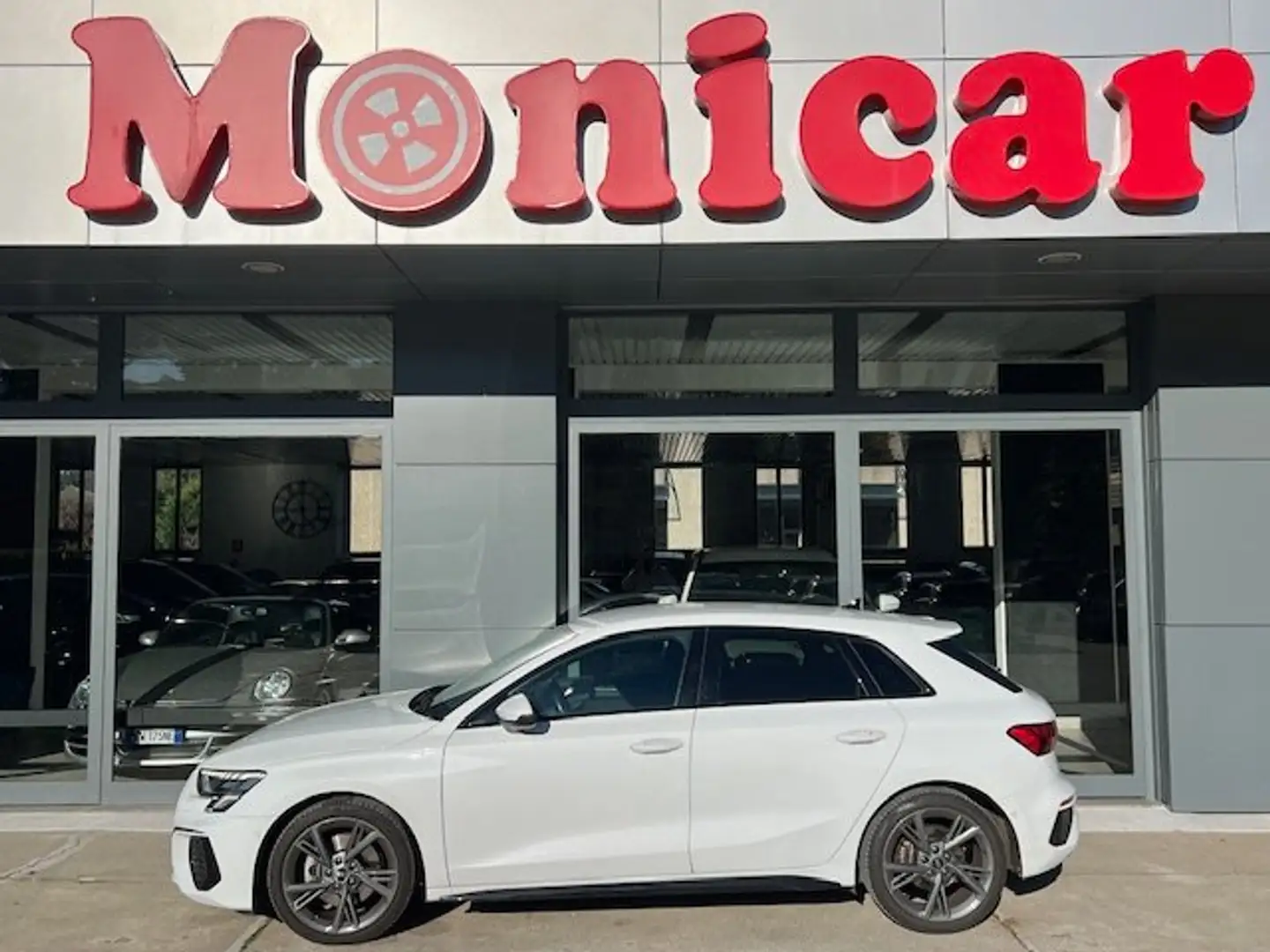 Audi A3 A3 IV 2020 Sportback 35 1.5 tfsi S line edition Blanc - 1