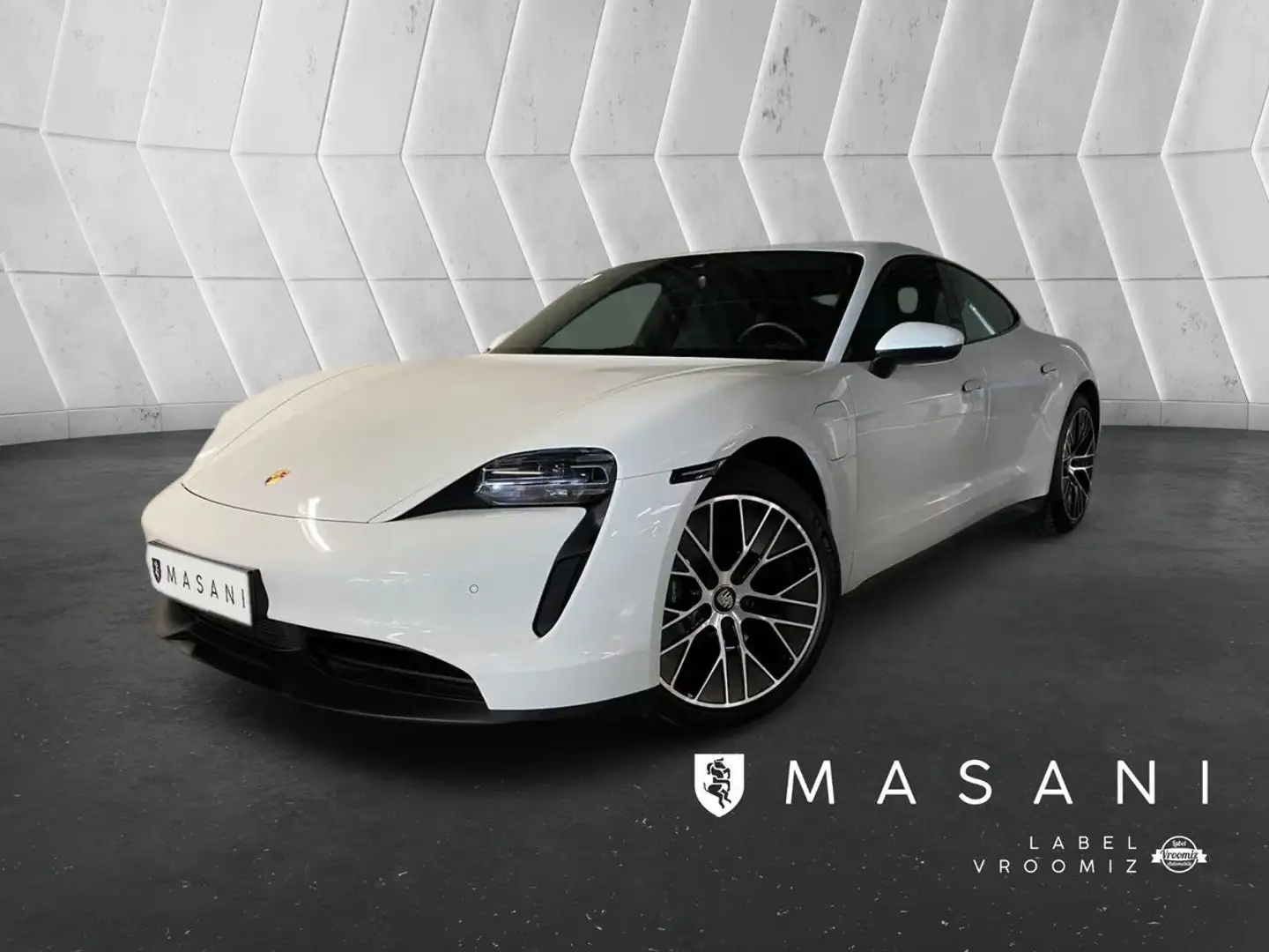 Porsche Taycan 476ch pompe range ge-volant chauf. Blanc - 1