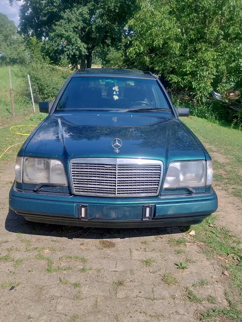 Mercedes-Benz E 280 TE Sportline Automatik Grün - 1