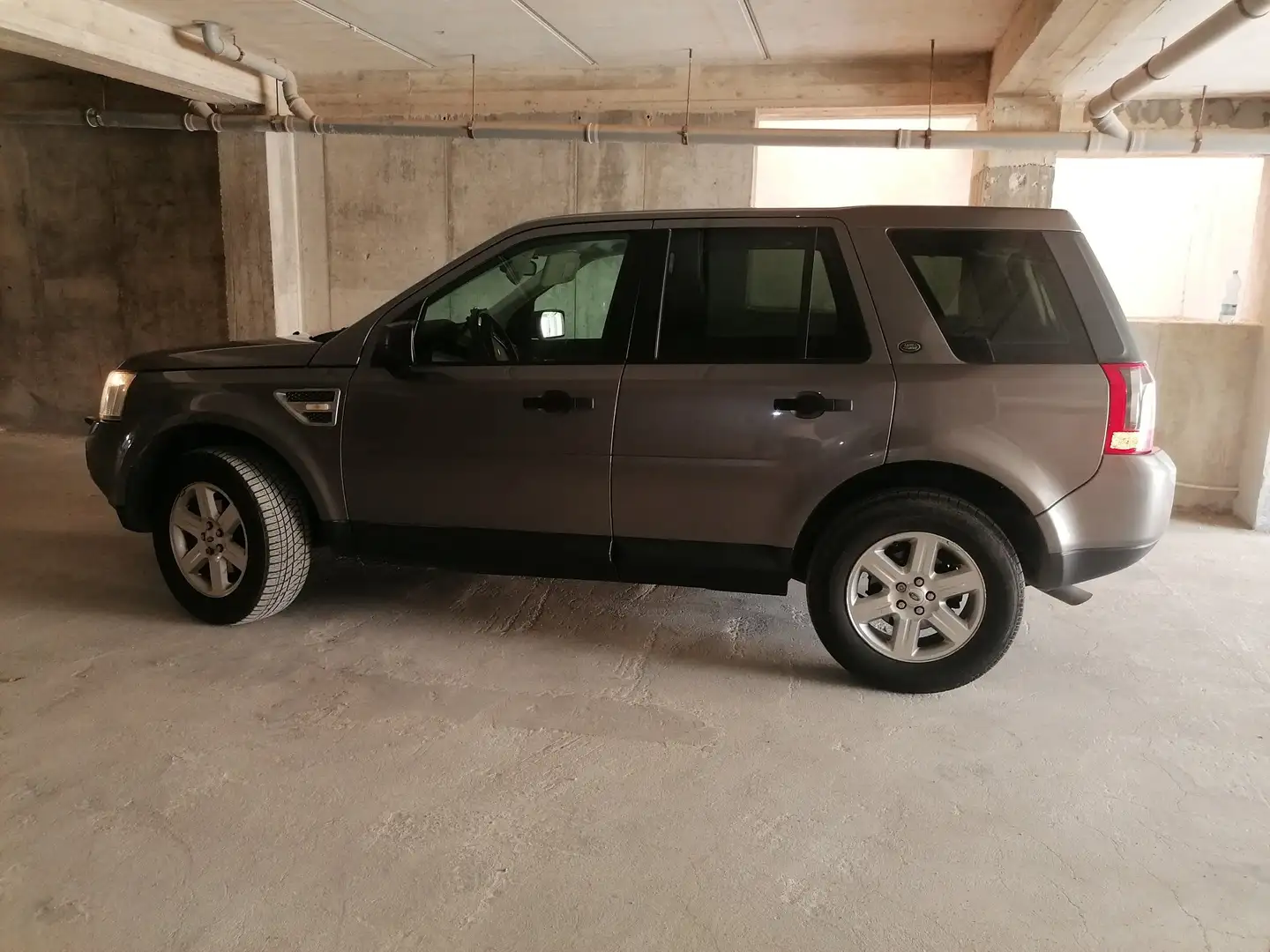 Land Rover Freelander 2 Grigio - 1