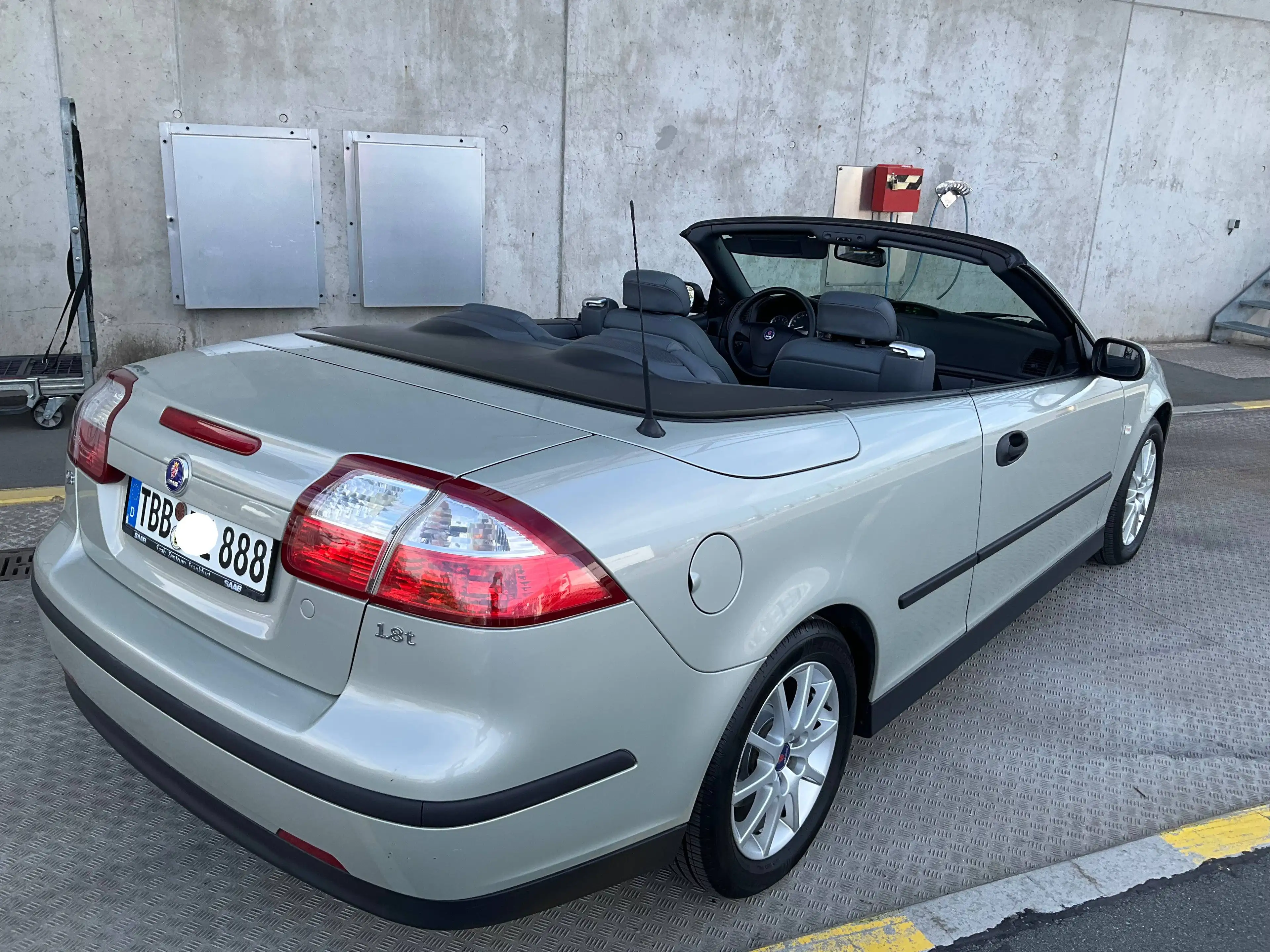 Saab 9-3 9-3 Cabriolet 1.8 t Cabrio 1.Hand Unfallfrei TüV Neu — photo 9