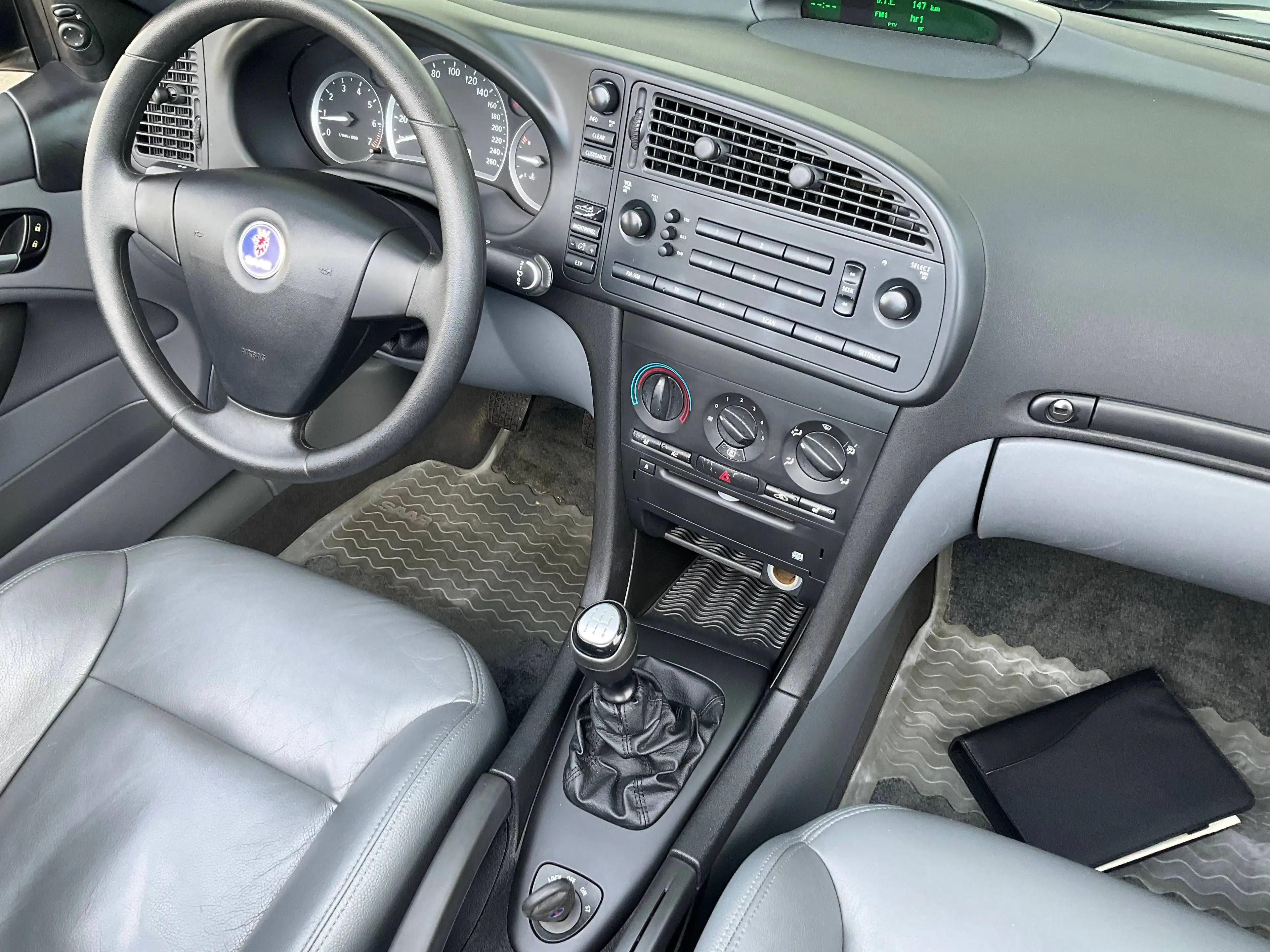 Saab 9-3 9-3 Cabriolet 1.8 t Cabrio 1.Hand Unfallfrei TüV Neu — photo 33