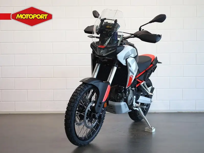 Aprilia Tuareg - foto 7