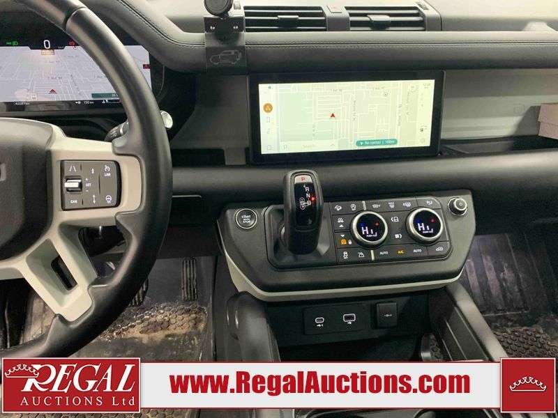 2024 Land Rover Defender 110 P400 X-DYNAMIC SE thumb 13