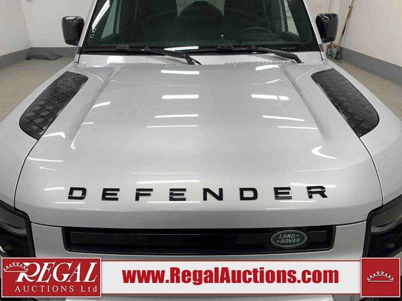 2024 Land Rover Defender 110 P400 X-DYNAMIC SE thumb 24