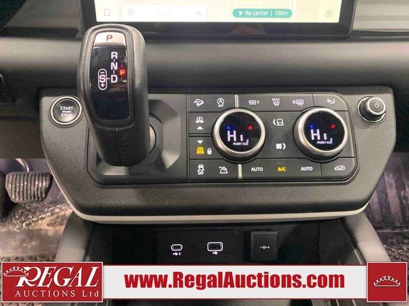 2024 Land Rover Defender 110 P400 X-DYNAMIC SE thumb 16