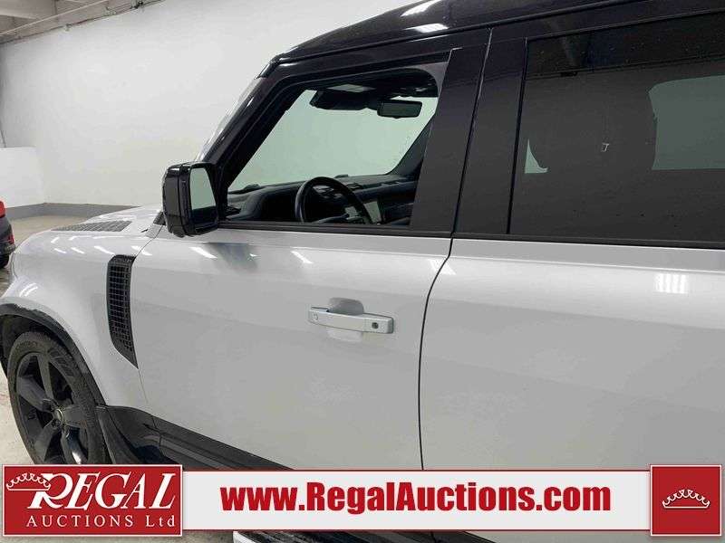 2024 Land Rover Defender 110 P400 X-DYNAMIC SE thumb 29