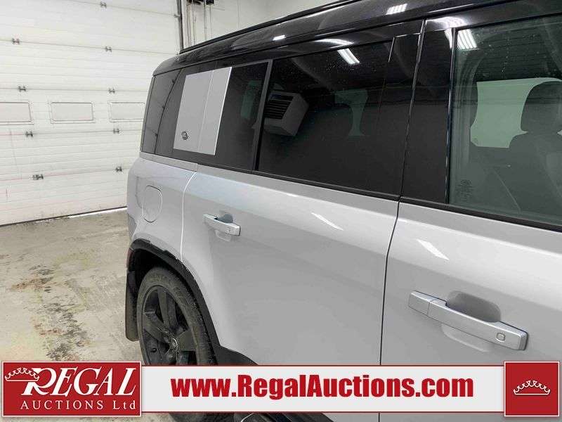 2024 Land Rover Defender 110 P400 X-DYNAMIC SE thumb 37