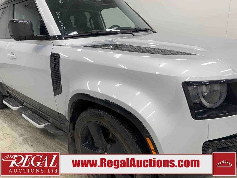 2024 Land Rover Defender 110 P400 X-DYNAMIC SE thumb 39