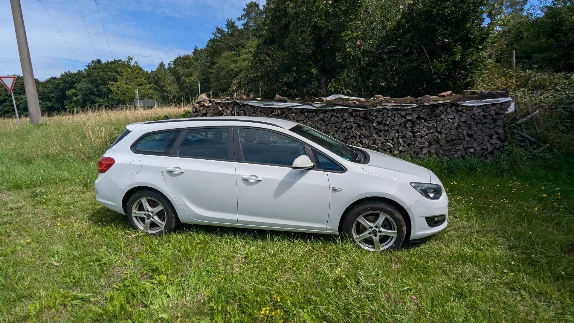 Opel Astra 1.6 CDTI Sports Tourer - 2