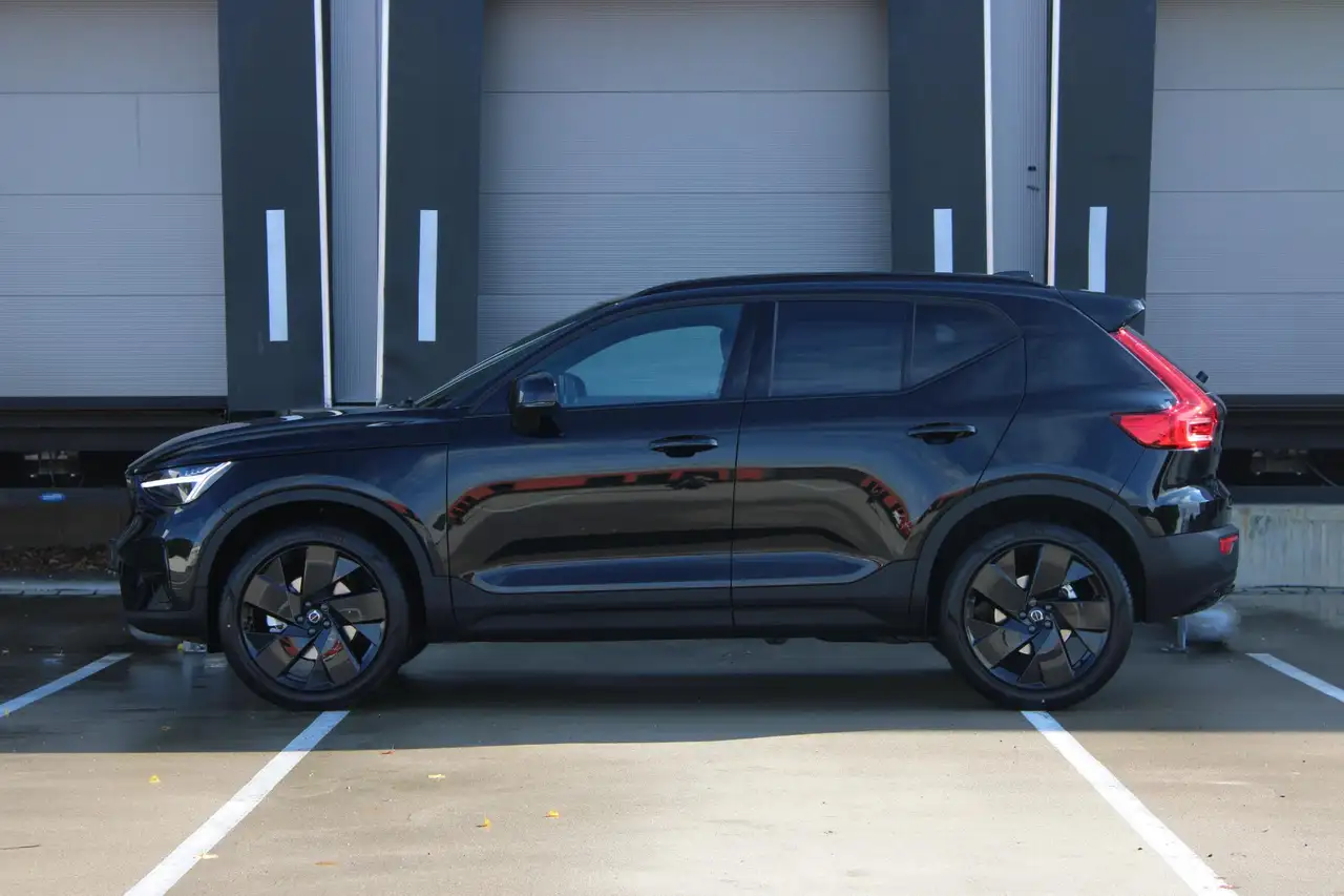 Volvo XC40 2026